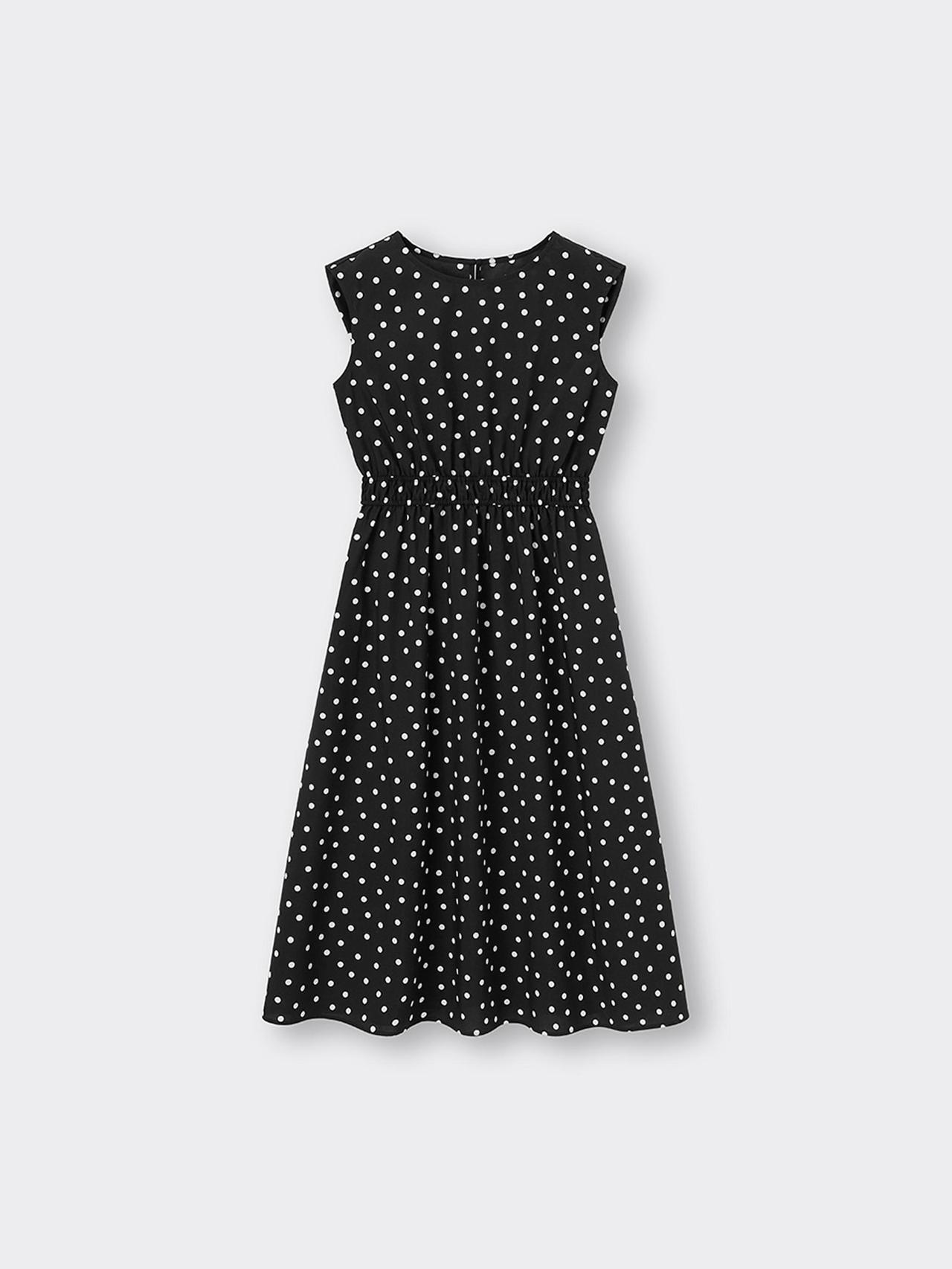 画像2: 出典：GU