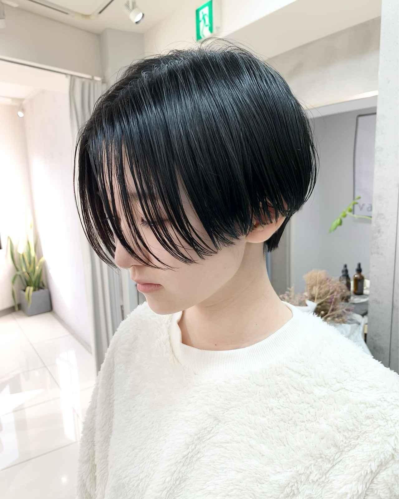 周りから憧れられそう♡【黒髪 × うざバング】の「ハンサム