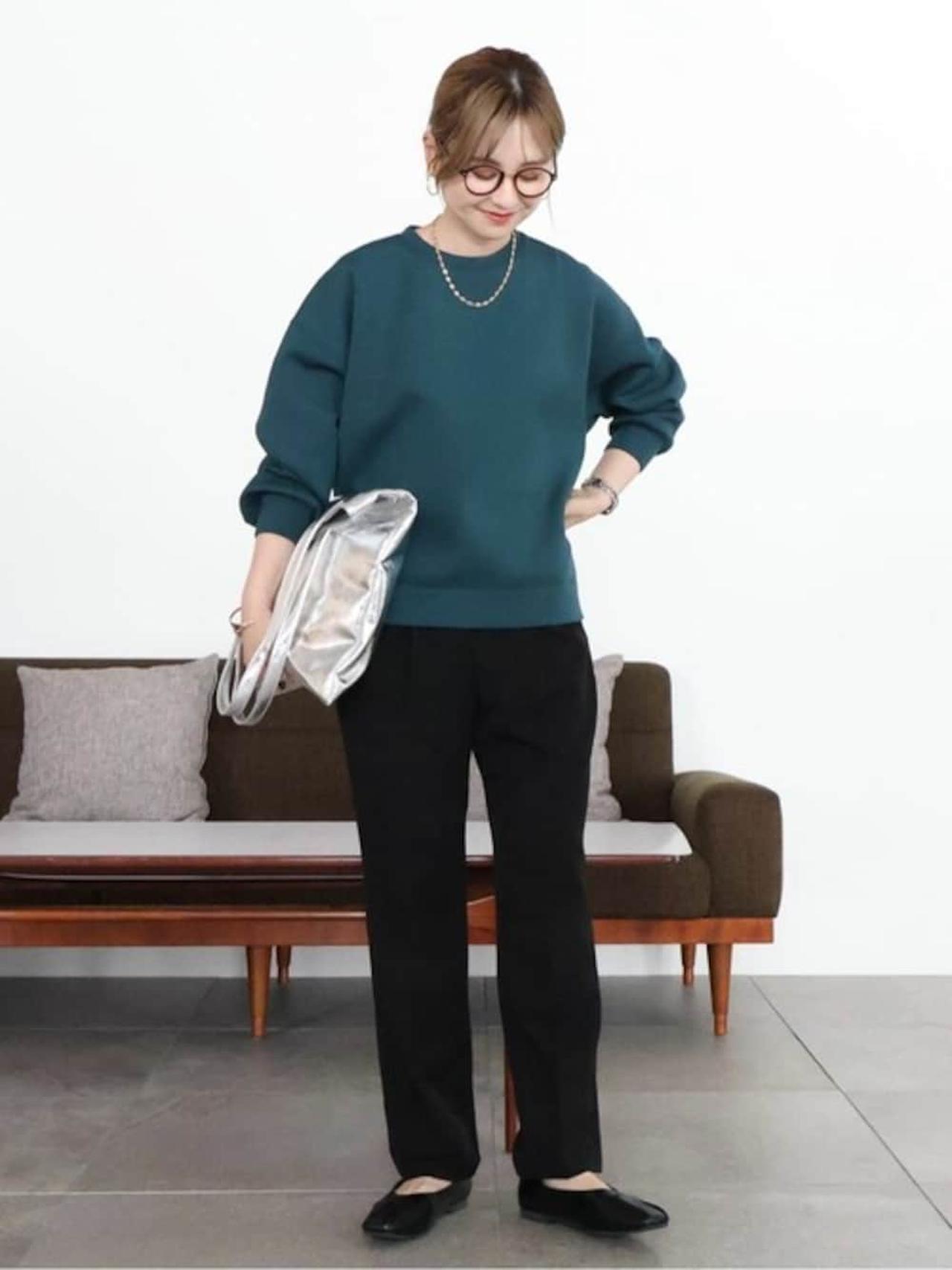 大人に似合う“この色”！【AMERICAN HOLIC】一点投入でサマ見え  