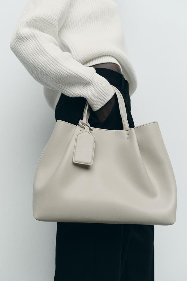 大人気★ZARA トートバッグ★取り外し可能インナーバッグ付き 大人気☆ZARA トートバッグ☆取り外し可能インナーバッグ付き