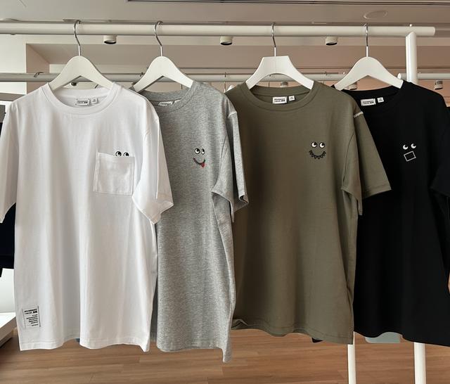 ユニクロT2CLASSIC⁄スラブT アニヤハインドマーチXXL セット②