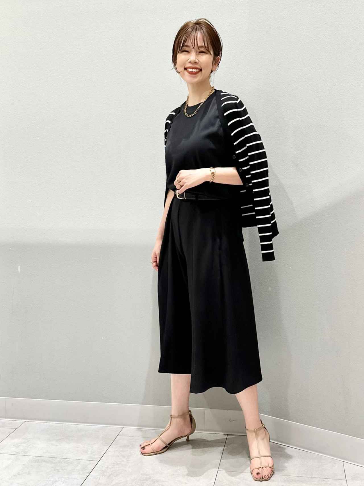 画像2: 出典：GU