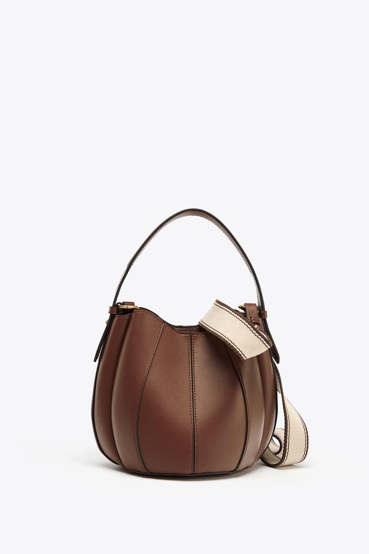 画像2: 出典：ZARA