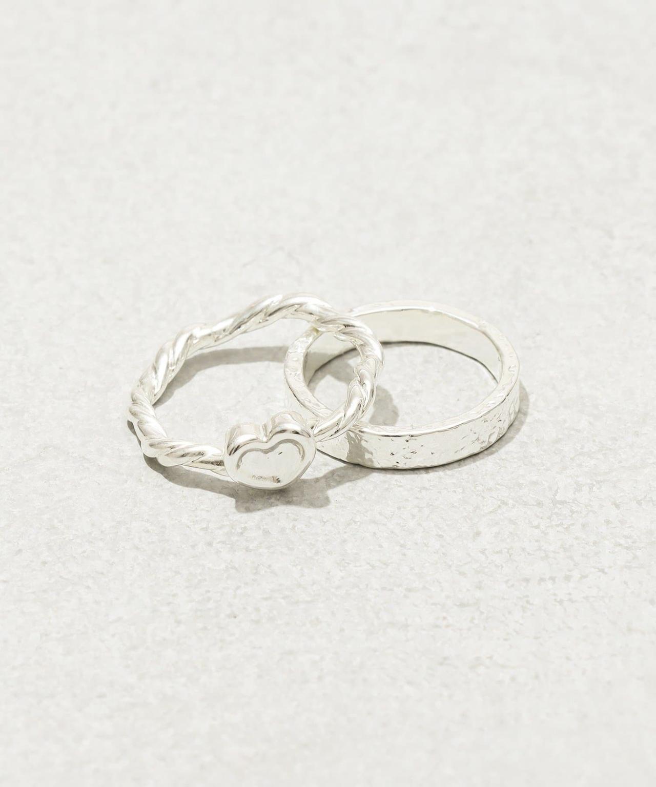 画像1: 出典：3COINS