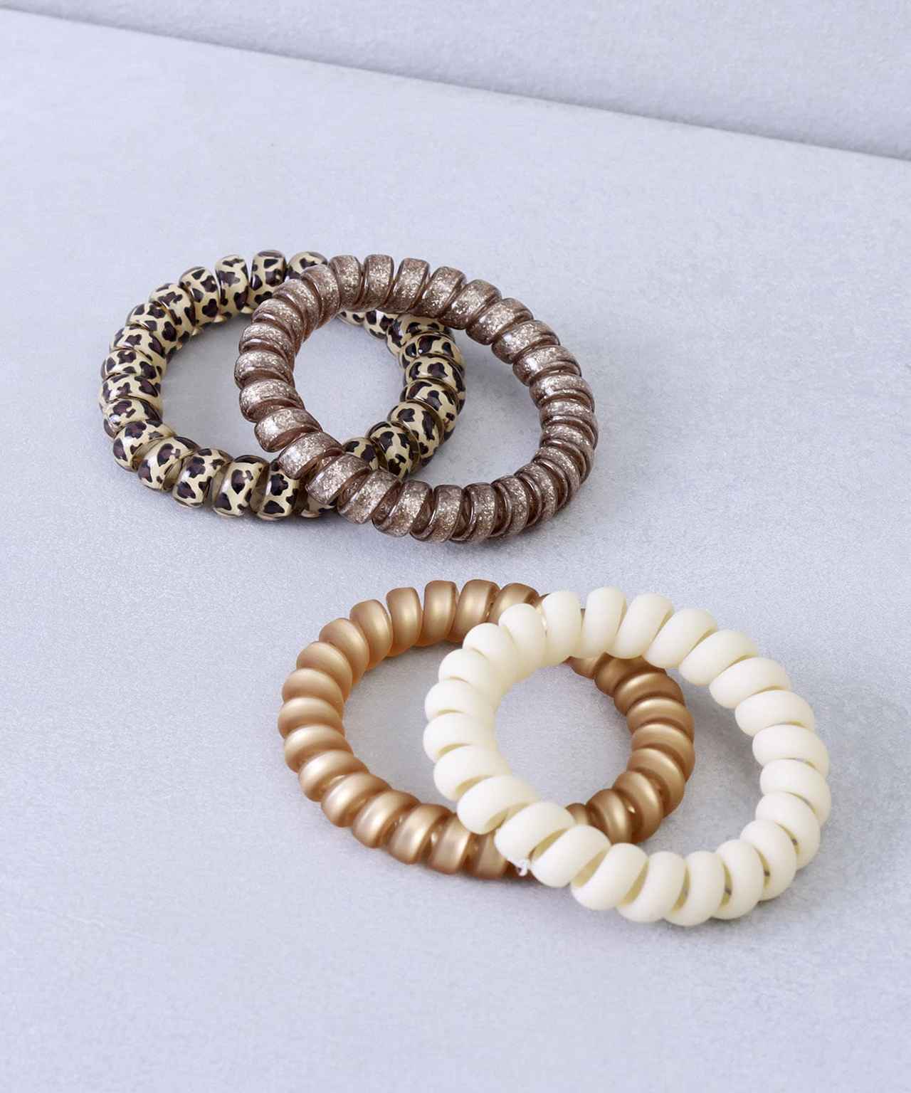 画像2: 出典：3COINS