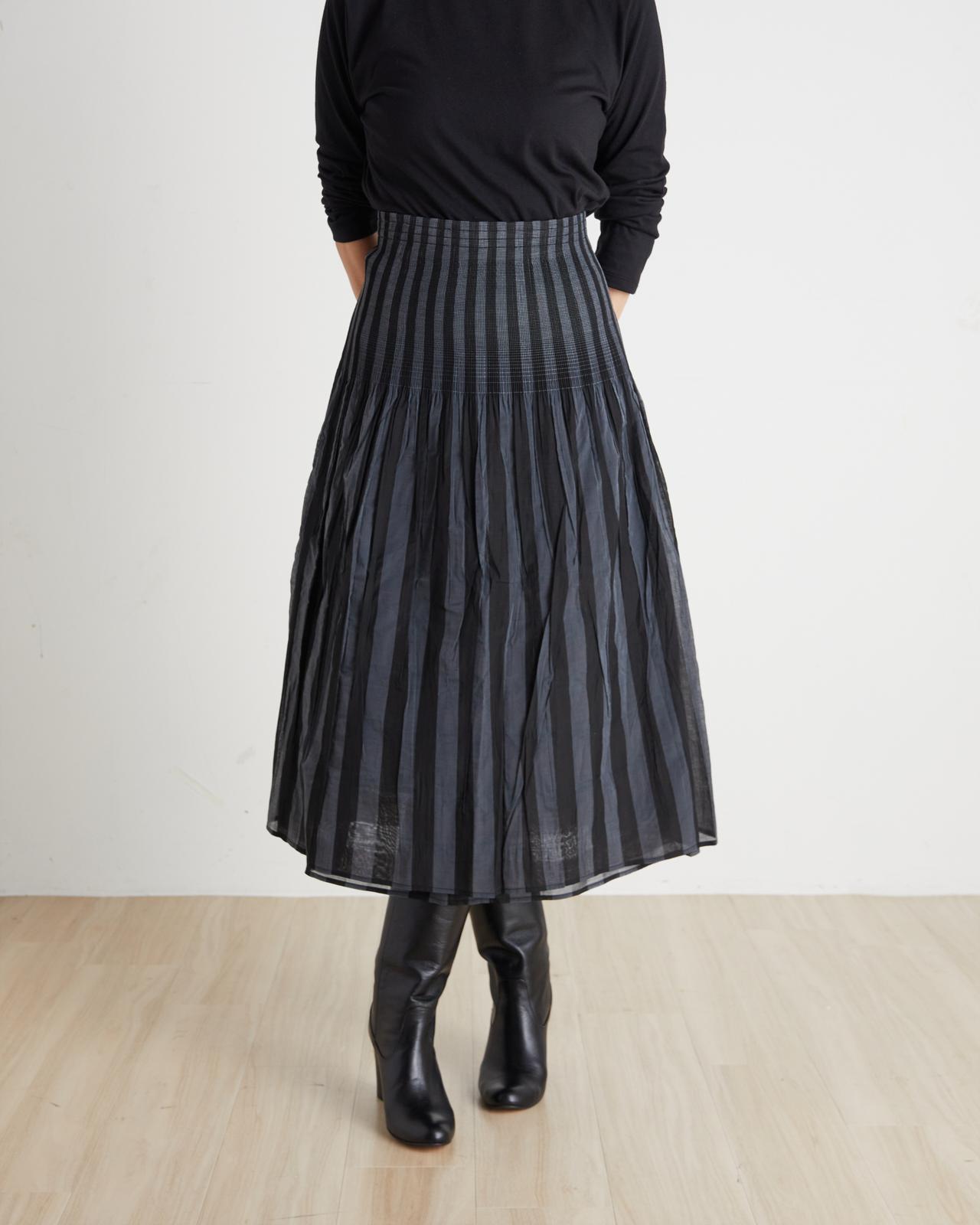 画像: リバーシブルスカート　¥4,990