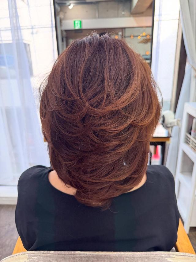 切るだけで即こなれ！【50代】のイメチェンは「 レイヤーカット」一択