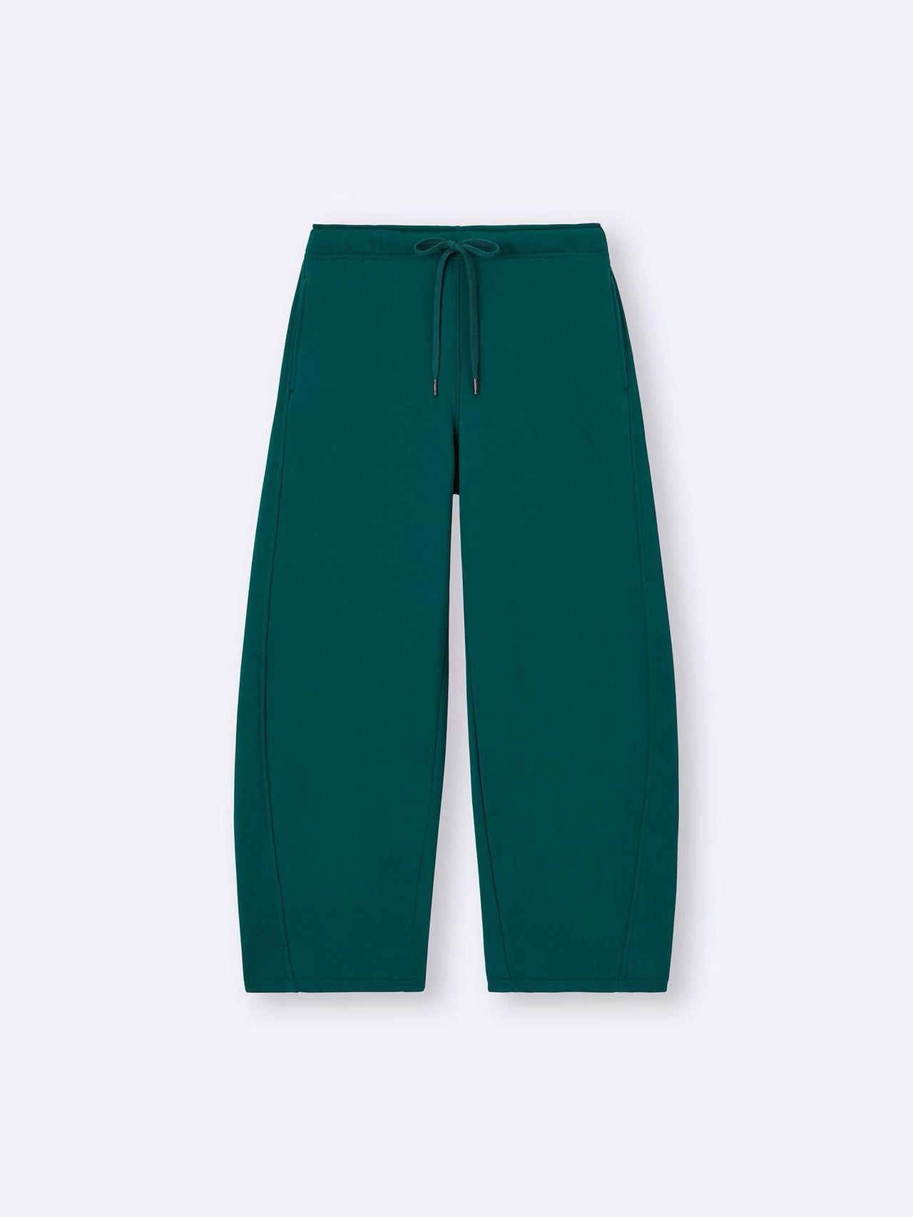 画像2: 出典：GU