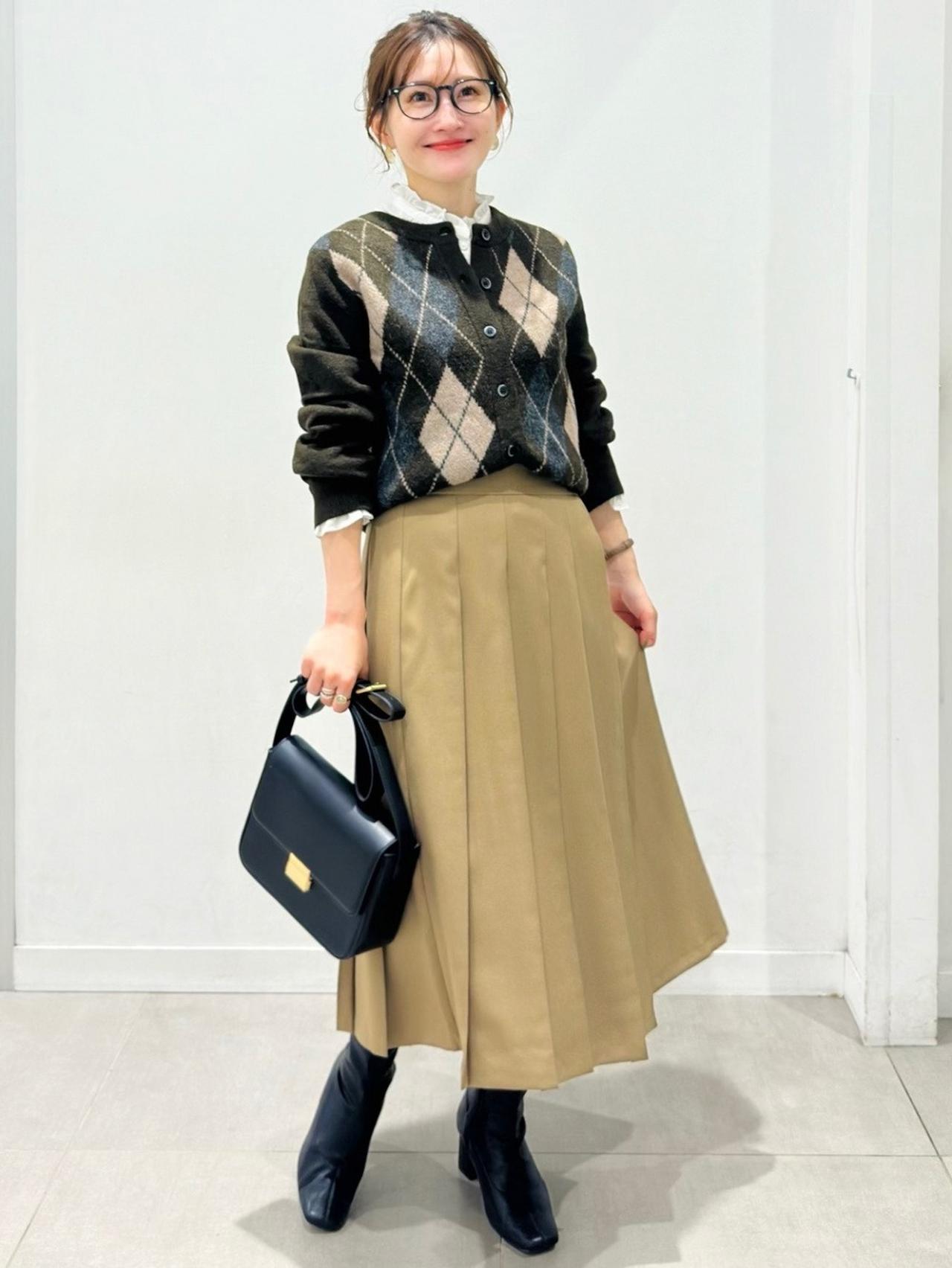 画像2: 出典：GU