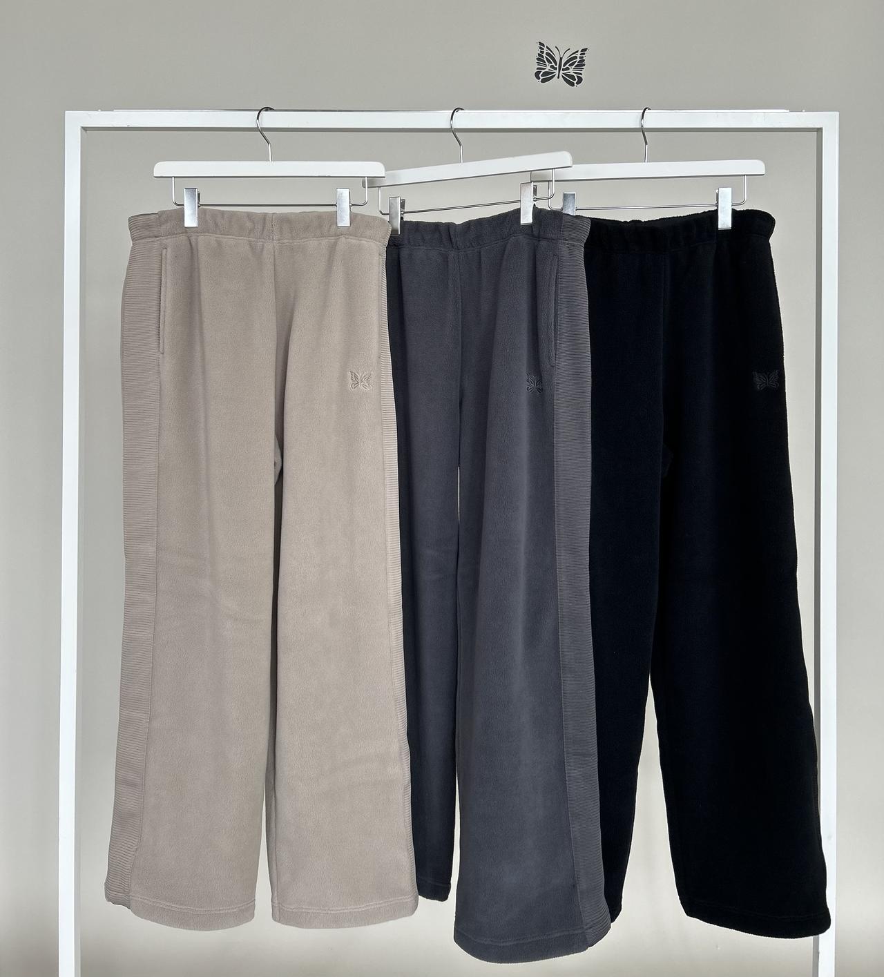 画像: 【UNIQLO and NEEDLES】フリースワイドパンツ各¥3,990 www.uniqlo.com