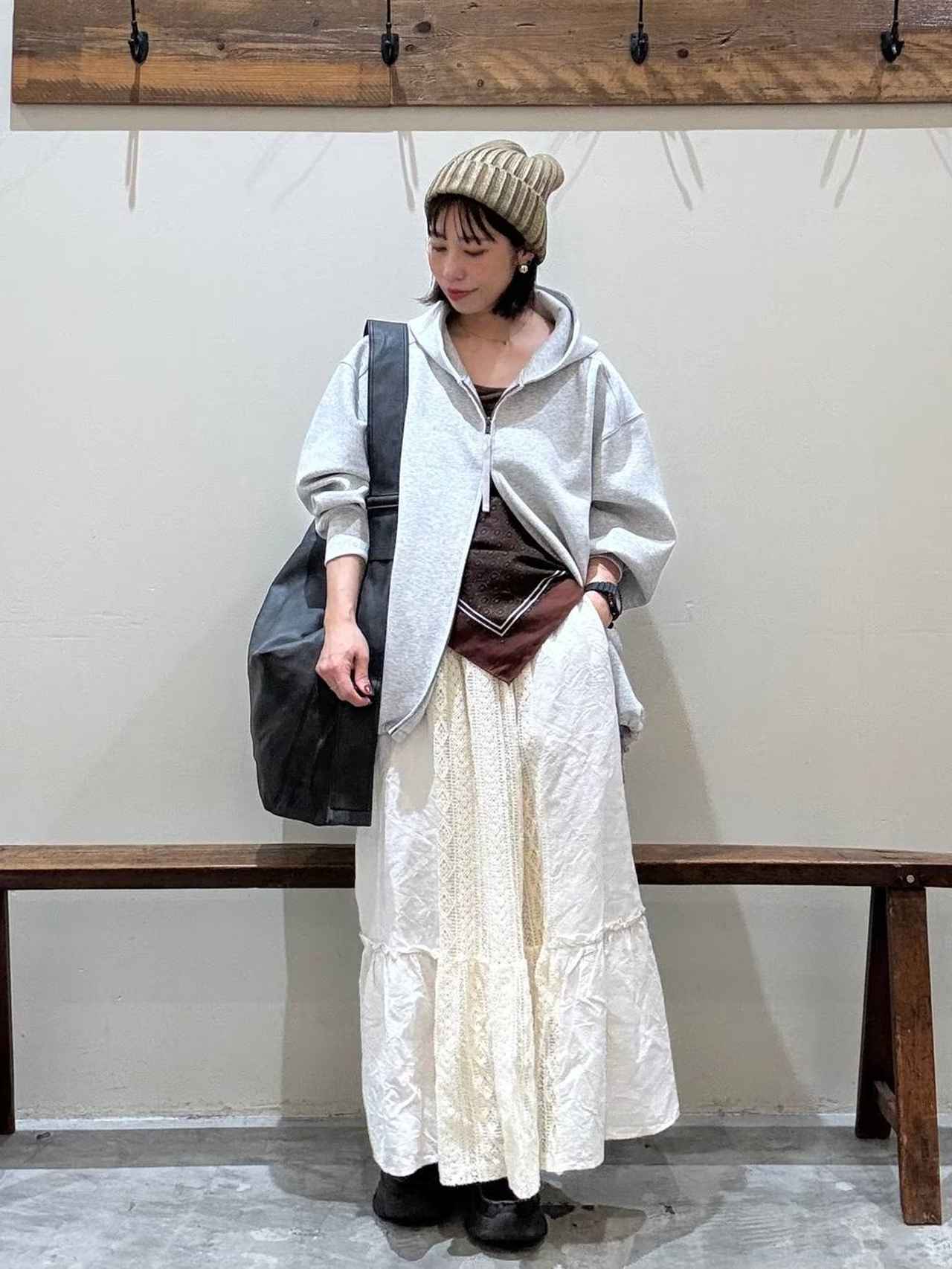 画像2: 出典：and ST