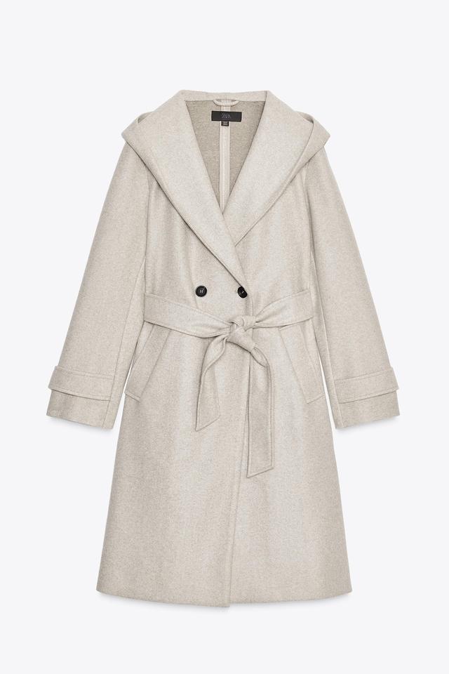 40・50代が似合う「上品コート」→【ZARA】まさかの“1万円以下”でいい
