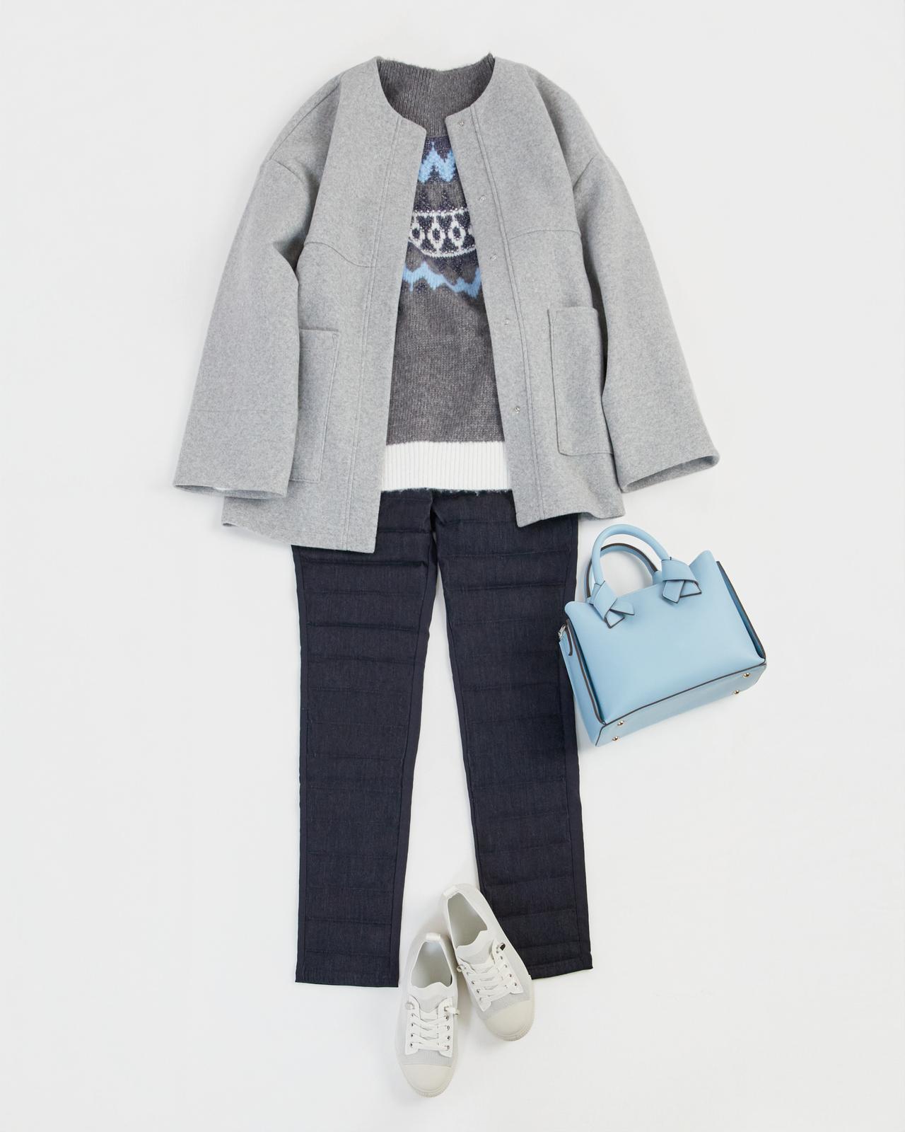 画像: 抗菌防臭生地使いあったかダウンパンツ（ロング丈、レギュラー丈、ショート丈）　¥3,990／ウール混ノーカラーコート　¥7,990／フェアアイル柄ニット　¥3,990／レザー調ショルダーバッグ　¥3,143／低反発ソールラメ混フィットスニーカー　¥3,990