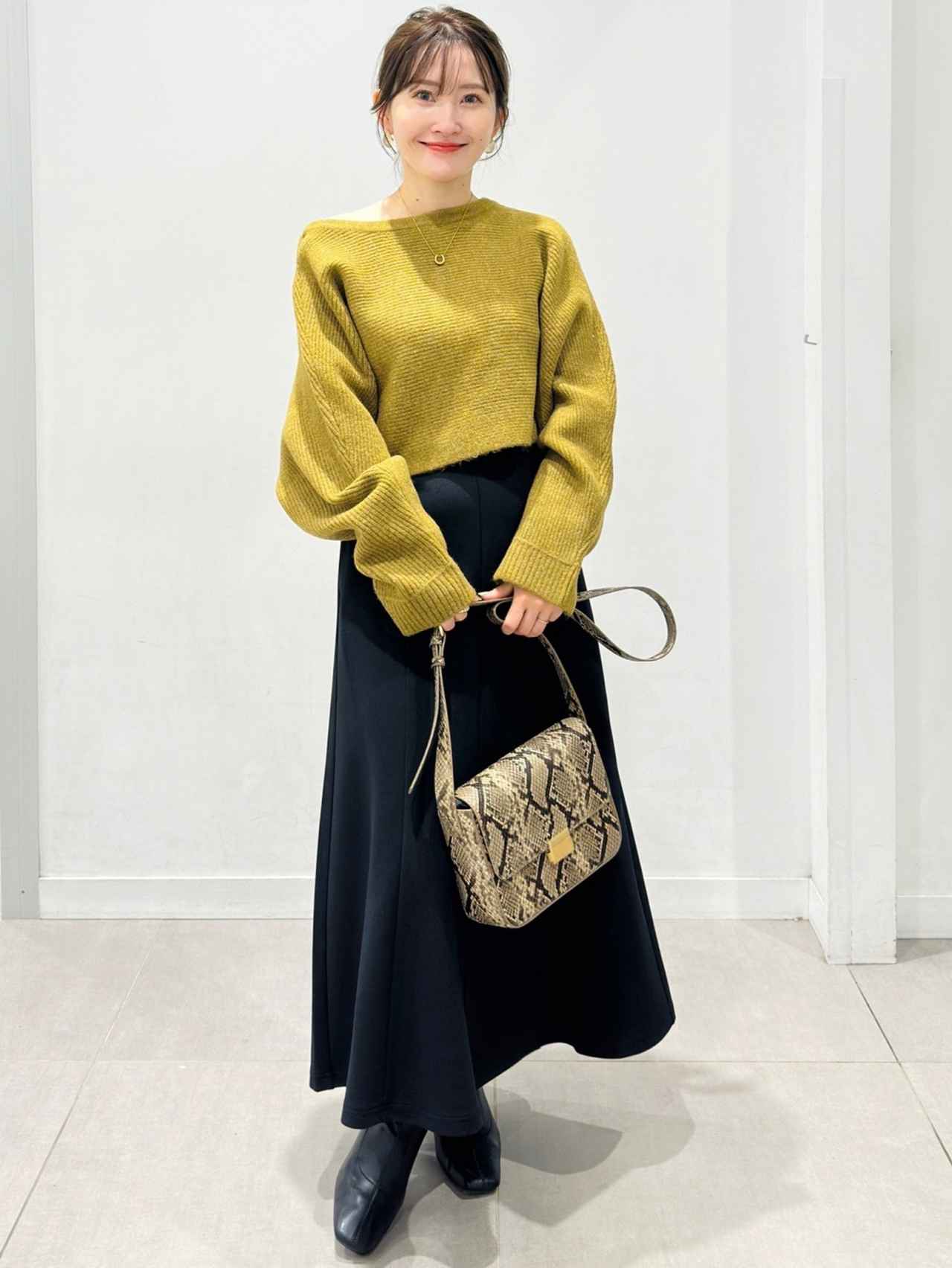 画像2: 出典：GU