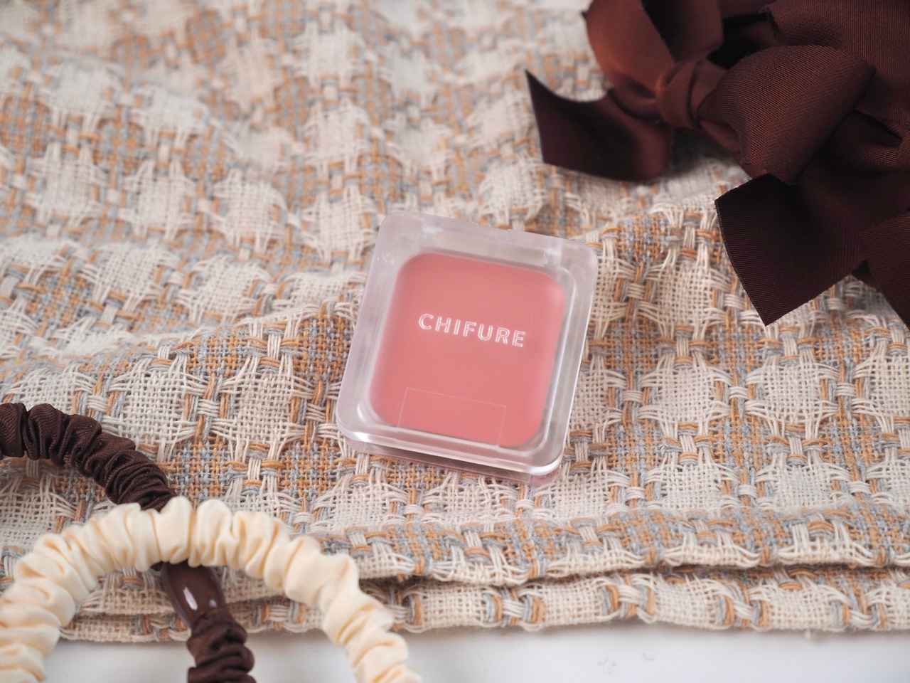 画像: 【ちふれ】「リップ ＆ チーク バーム」PK11 ¥550（税込）／数量限定