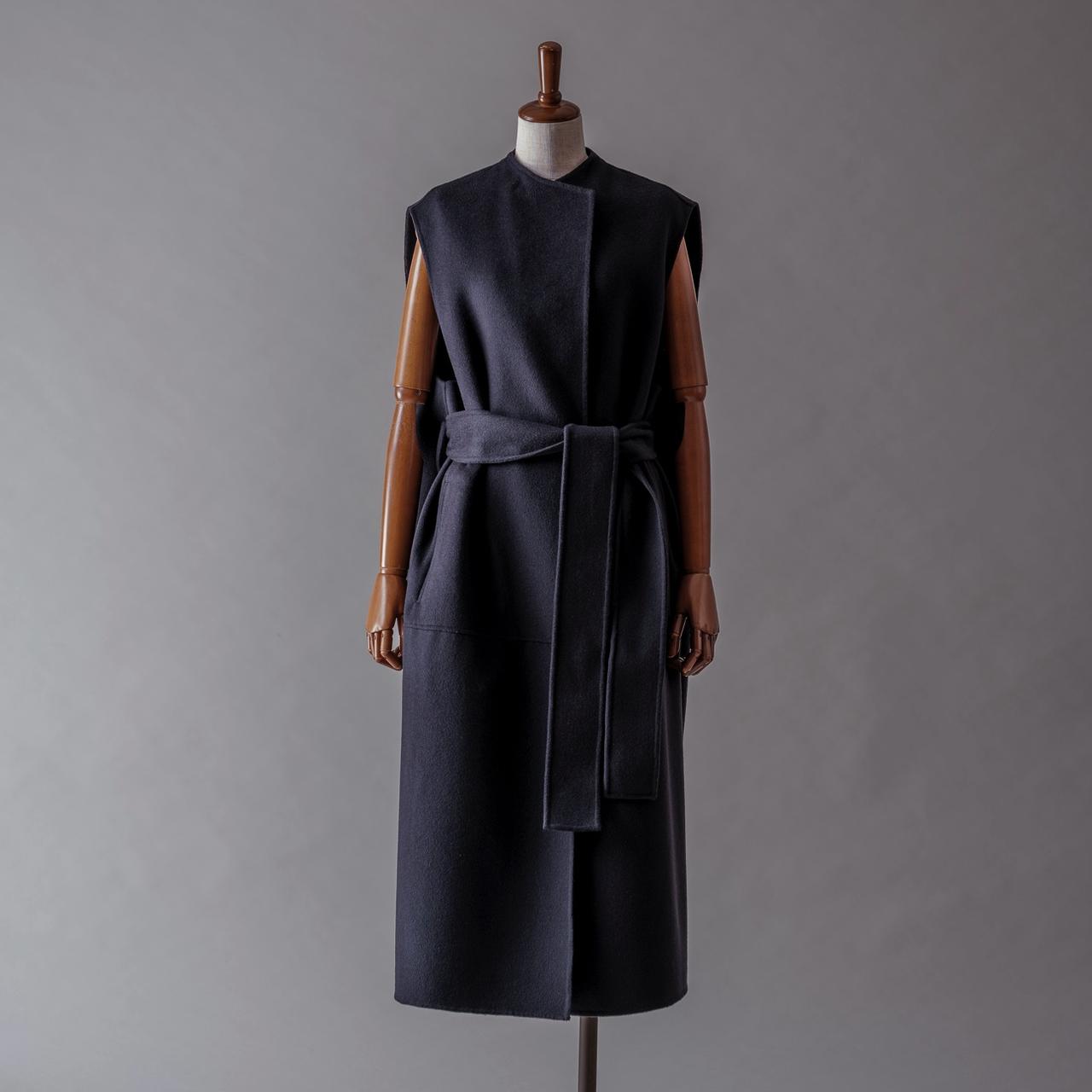 画像: 「CA BLEND REVER VEST」￥121,000 出典：ドメル