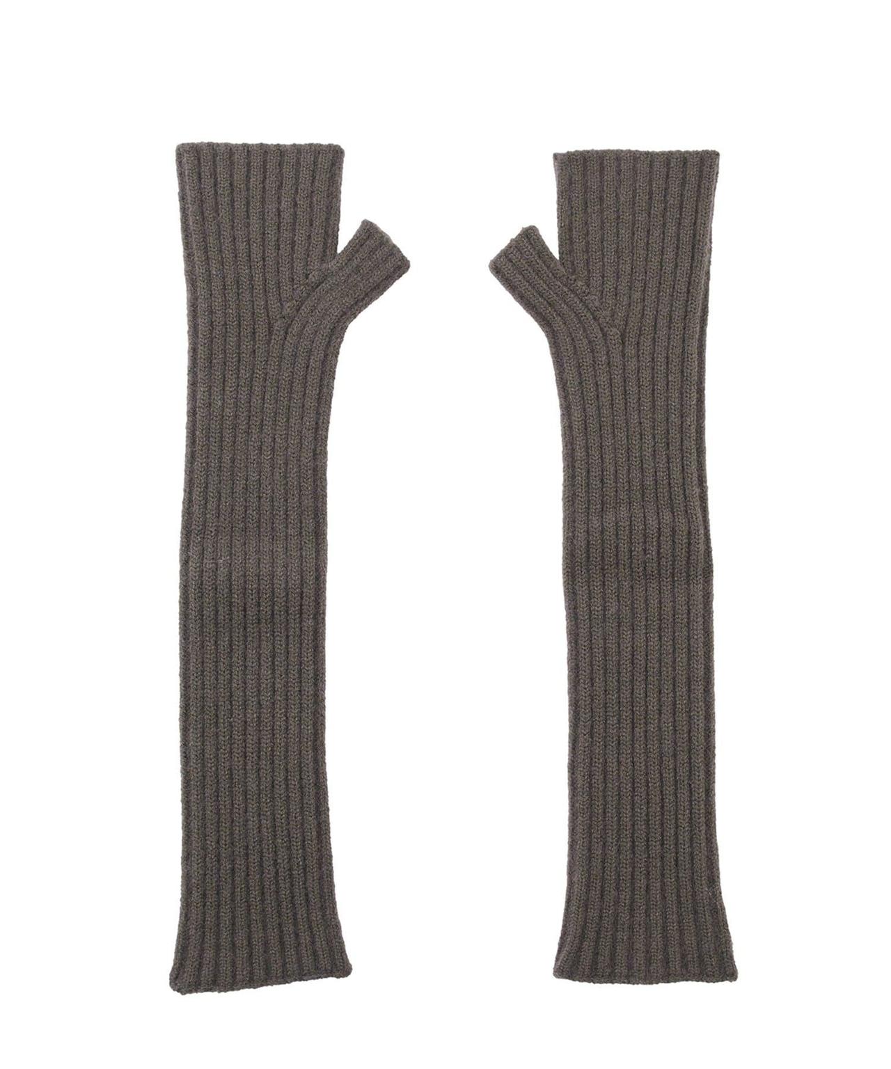 画像1: 出典：3COINS