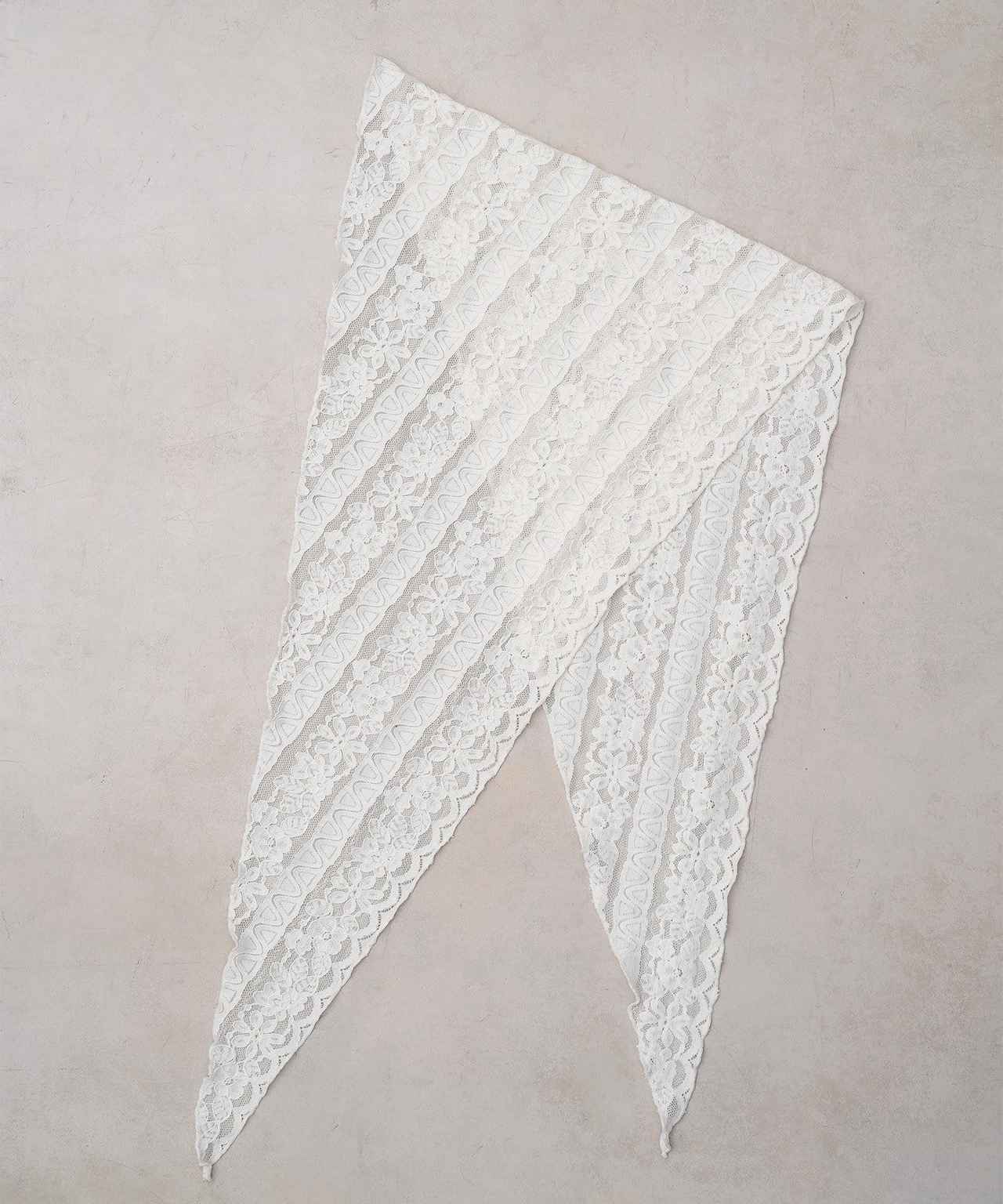 画像1: 出典：3COINS