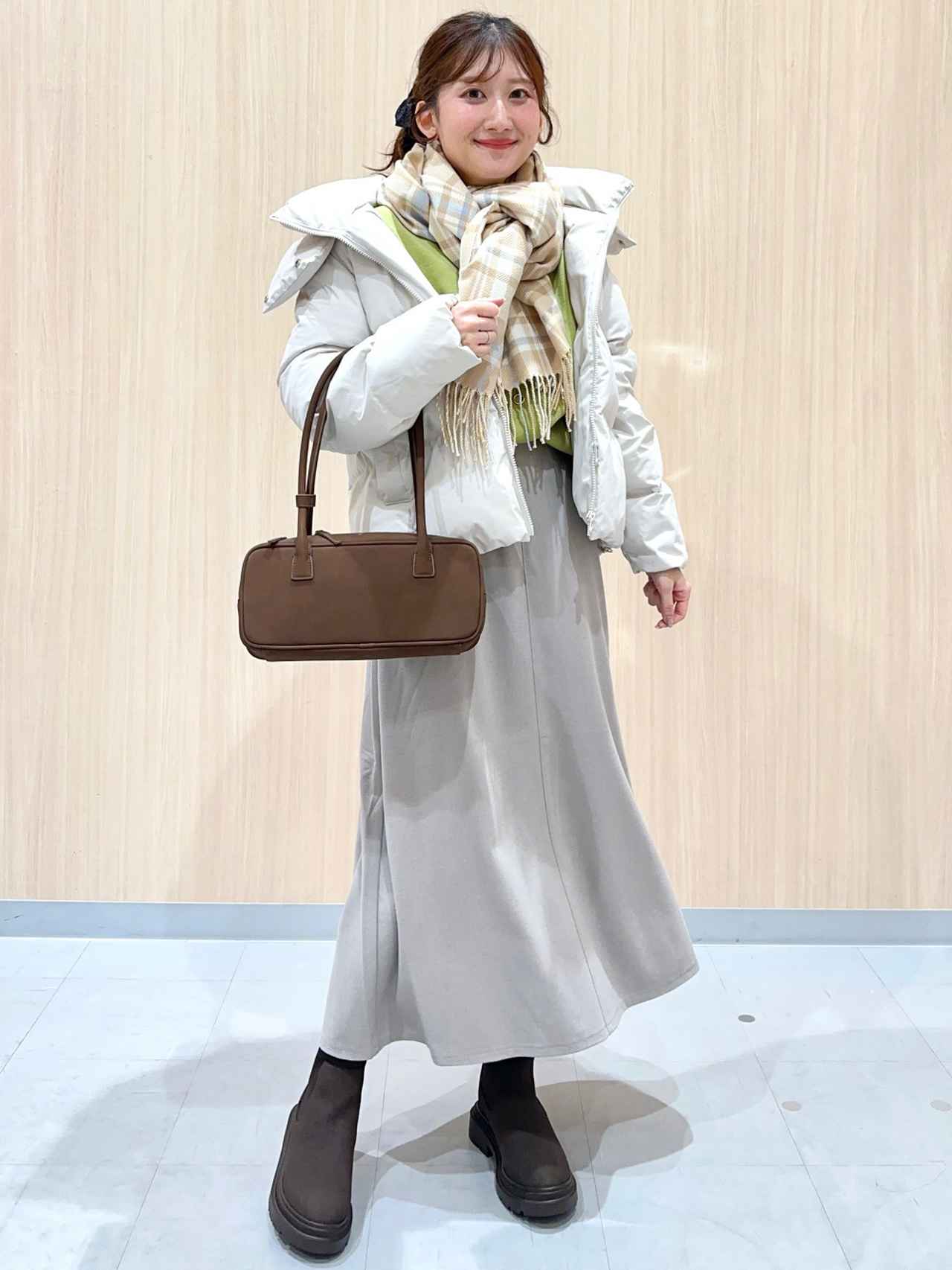 画像2: 出典：GU