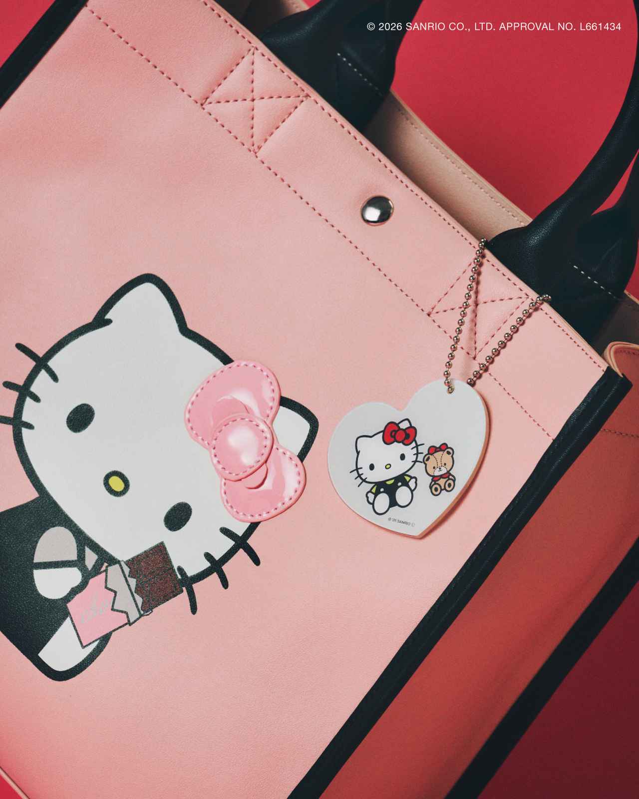 画像2: 【ROPÉ PICNIC×HELLO KITTY】アクリルチャーム付きトートバッグ［縦26.2×横25.5×マチ10㎝］¥5,489 www.junonline.jp