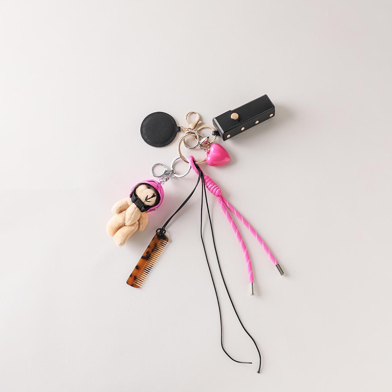 画像: チャーム￥5,500 出典：イエナ アンファン