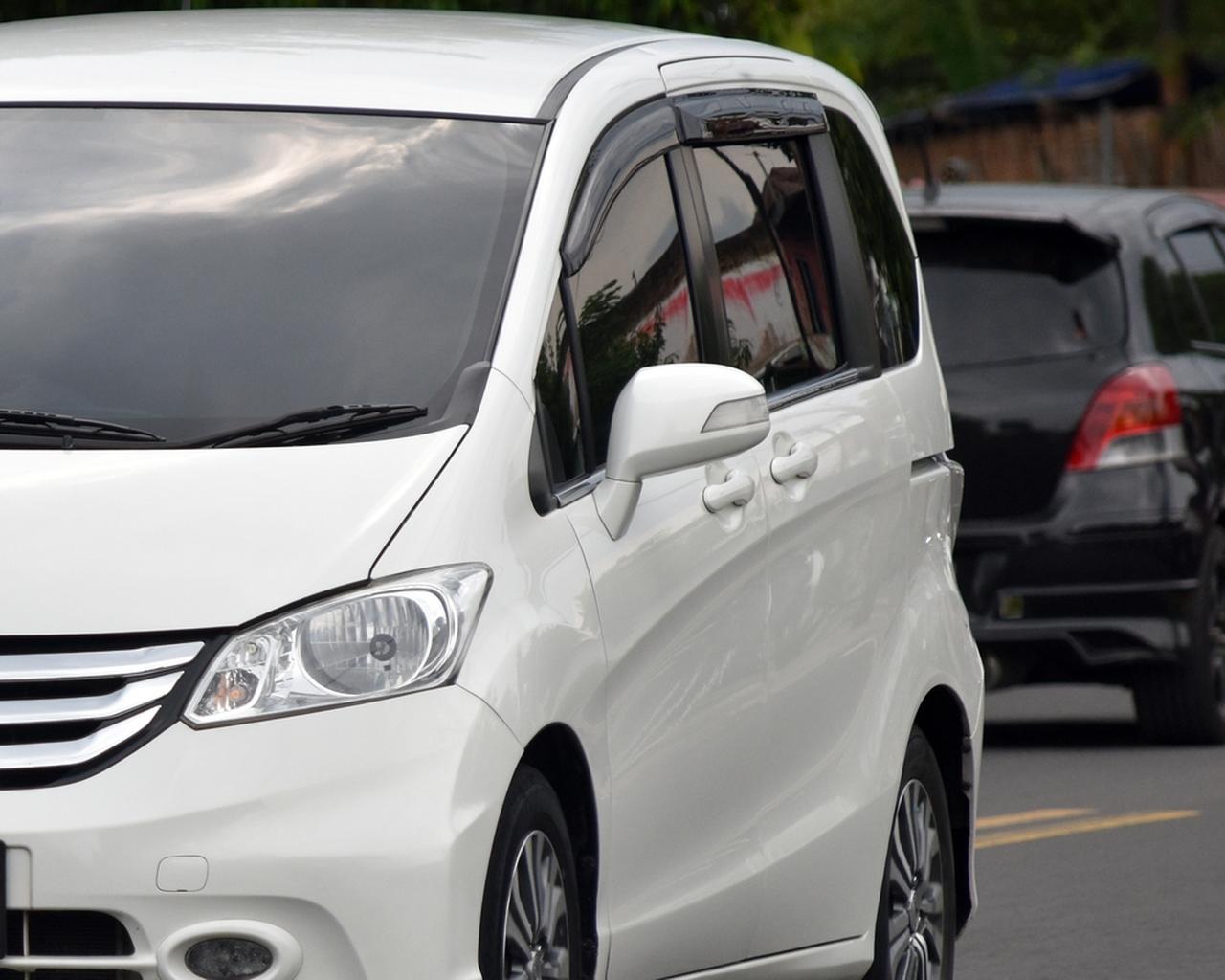 画像: 「車検代は、ライト交換込みで30万です」高すぎない！？ 夫が問い詰めると『手のひら返し』してきて