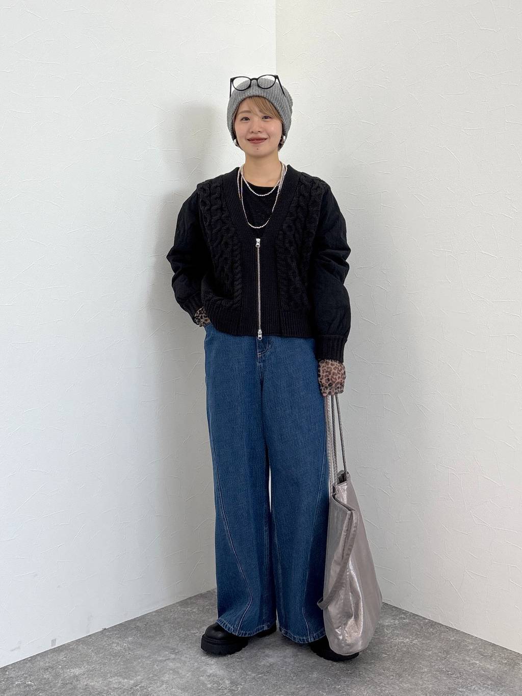 画像1: 出典：and ST