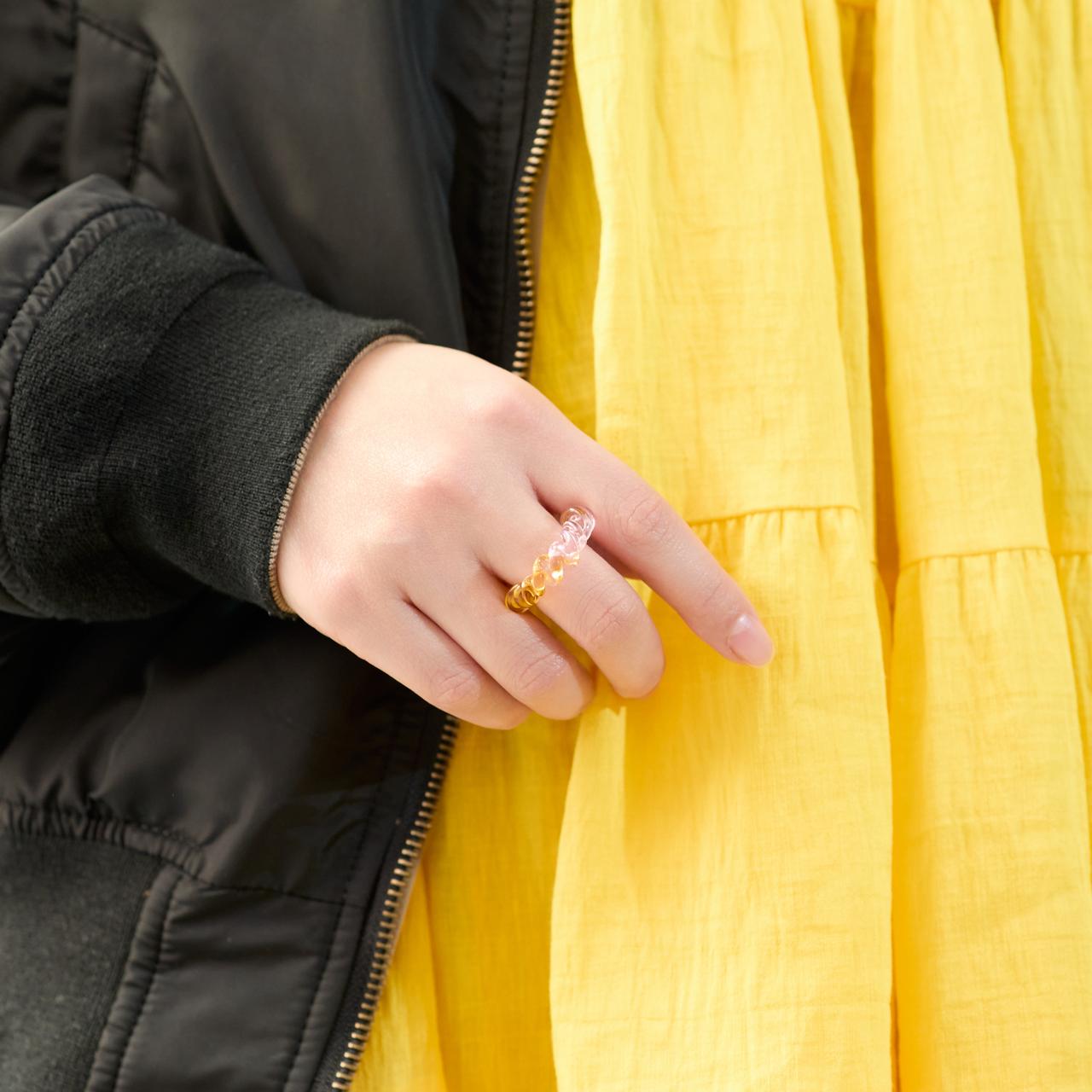 画像2: （MA-1で色を楽しむ）スポーティーなアイテムこそビビッドカラーを効かせて