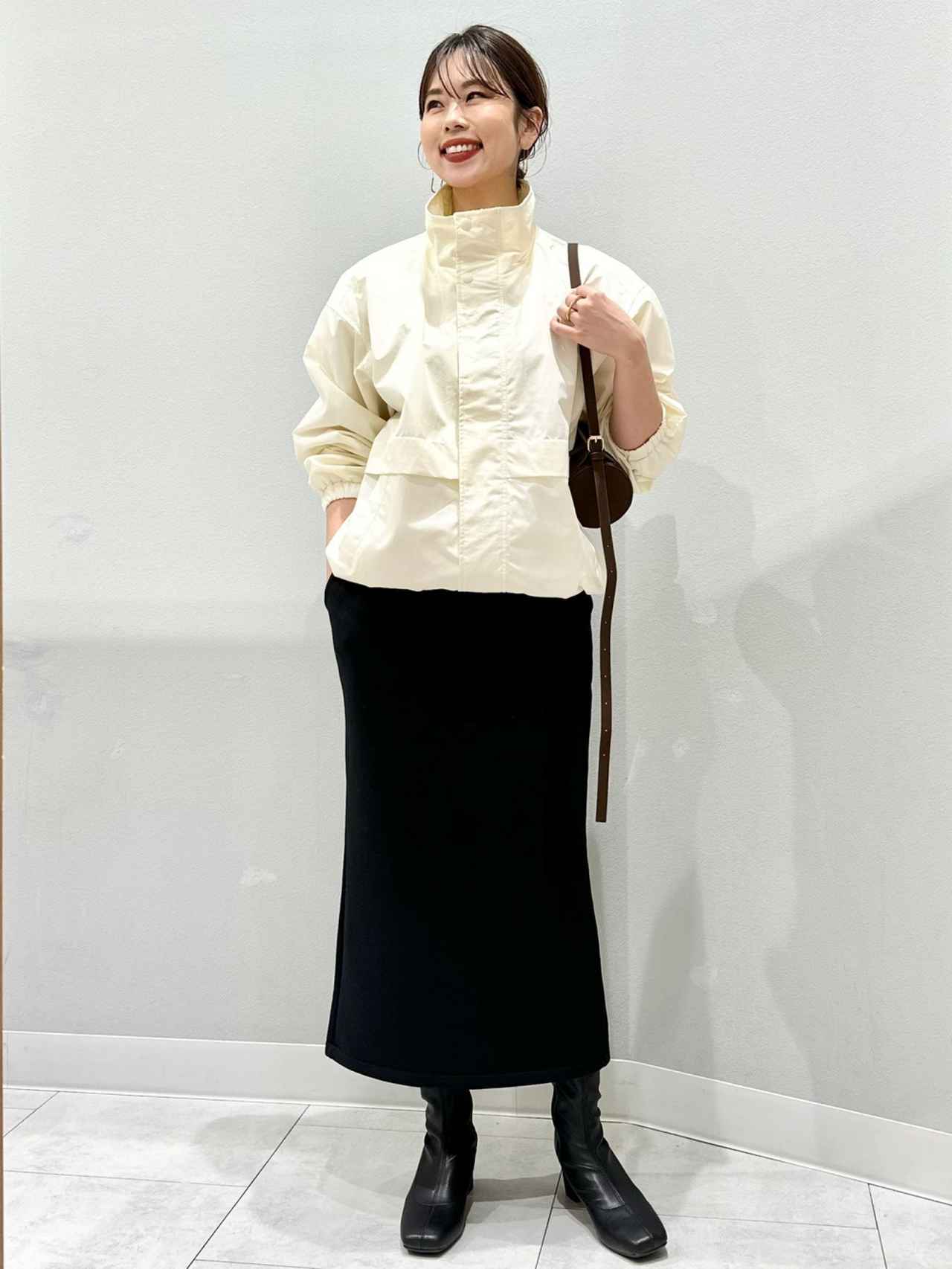 画像2: 出典：GU