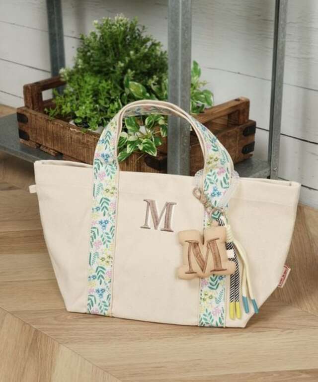 画像1: 出典：and ST