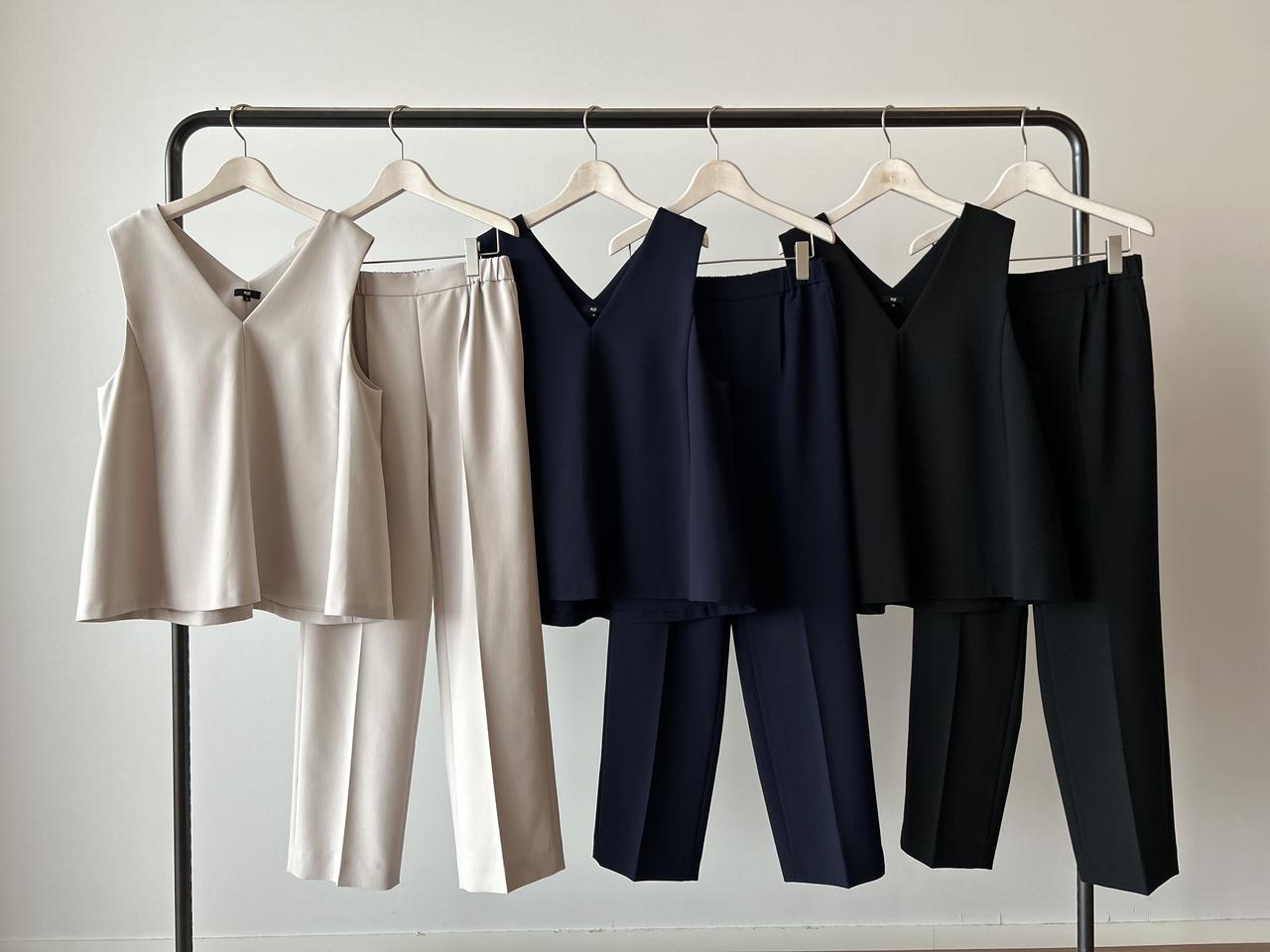 画像: 【プラステ】ダブルクロステントラインジレセットアップ各¥15,000 www.plst.com