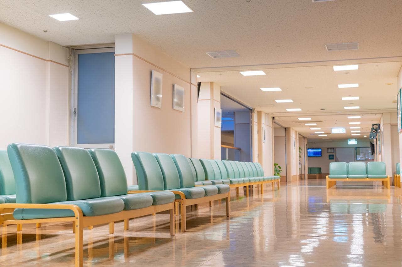 画像: 「家はどこ？ 独身？」おしゃべり患者さんの質問から、どう逃げる！？ 焦る私を横目に、同僚はなんと