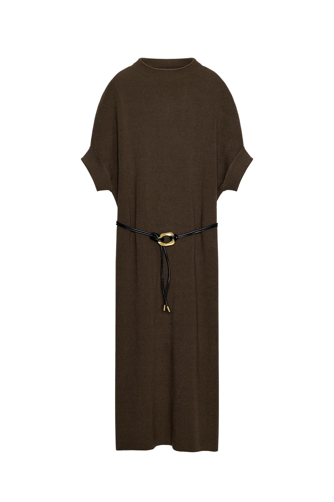 画像2: 出典：ZARA