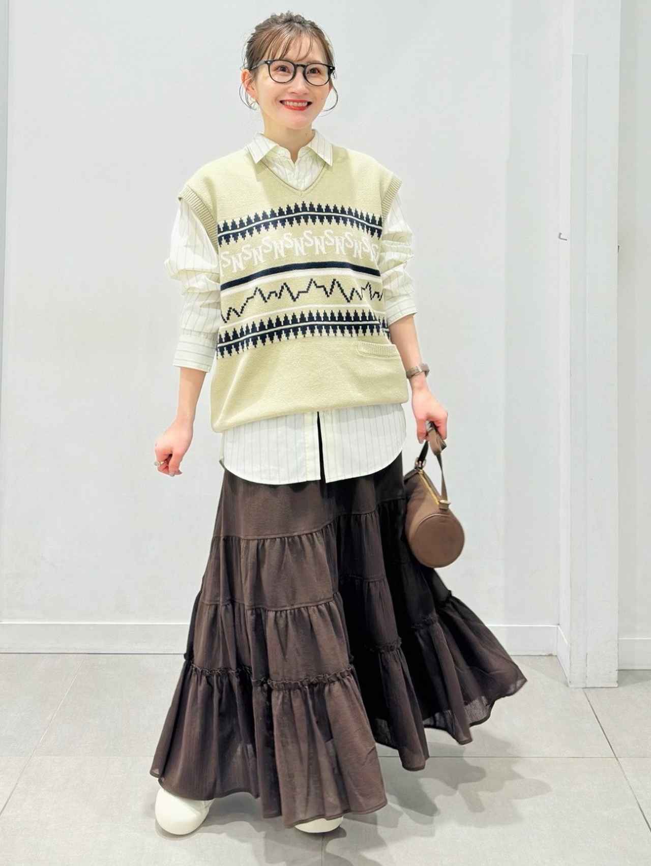 画像2: 出典：GU