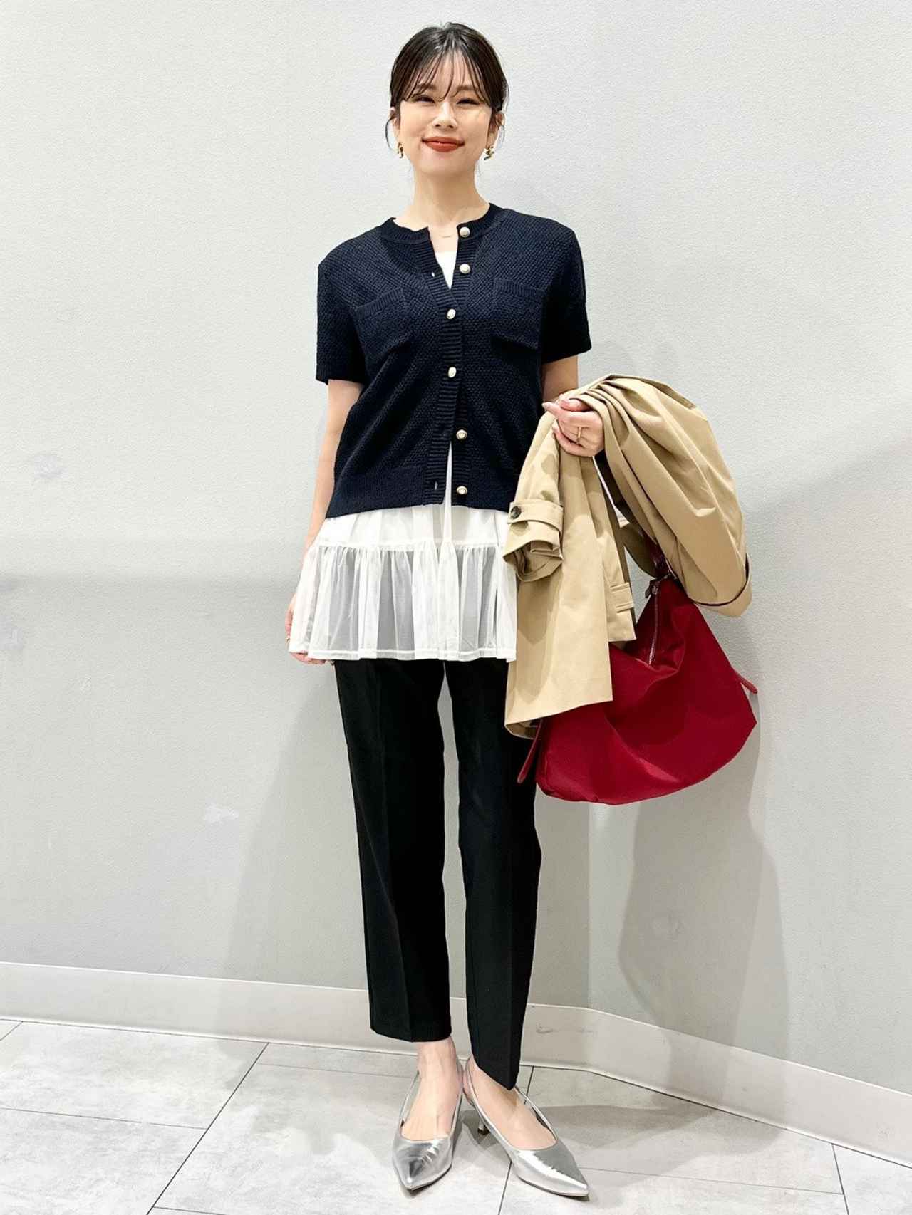 画像2: 出典：GU