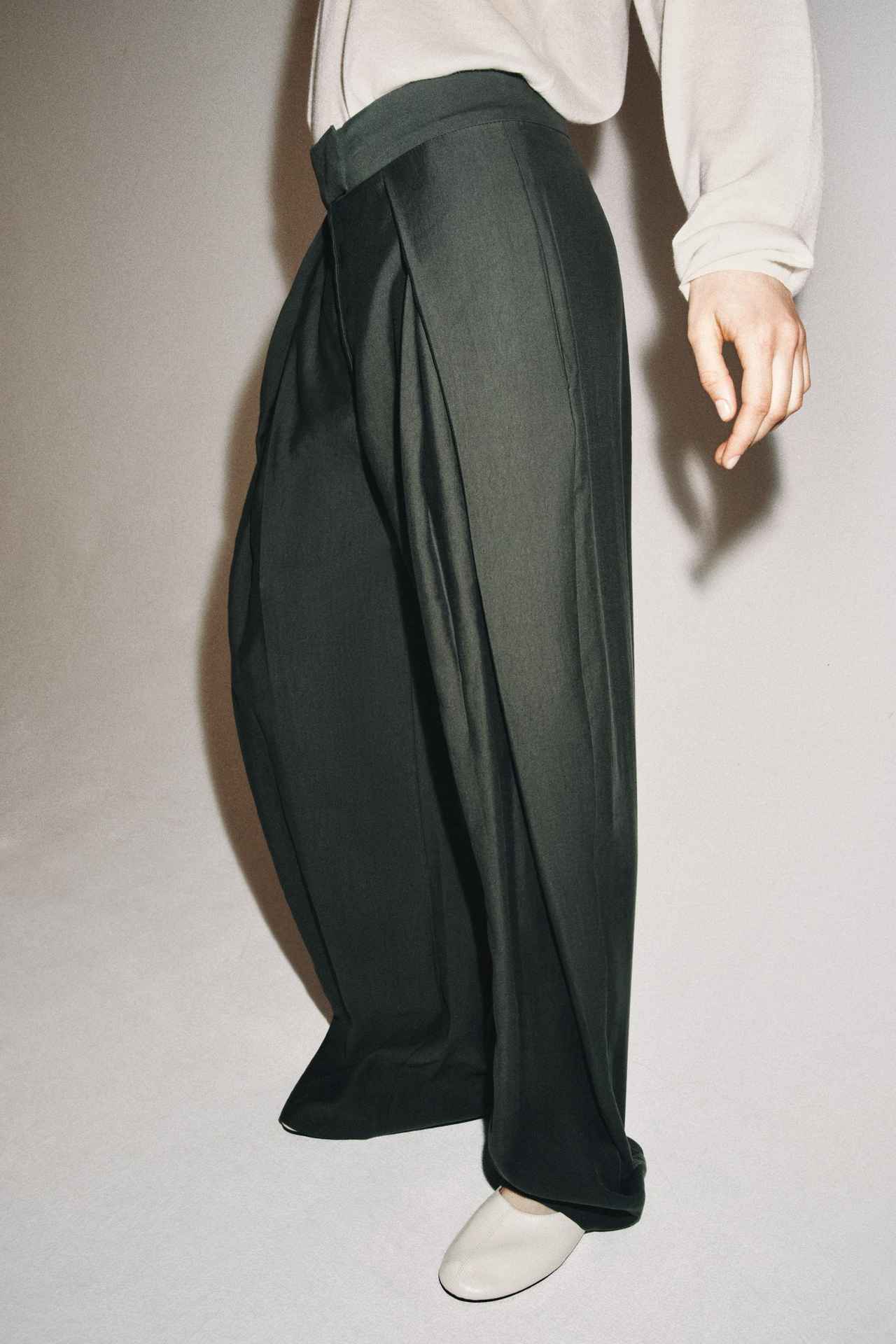 画像2: 出典：ZARA