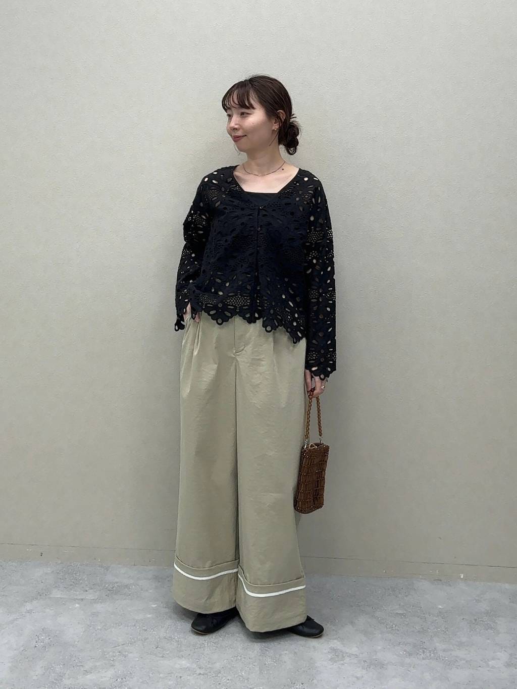 画像2: 出典：and ST