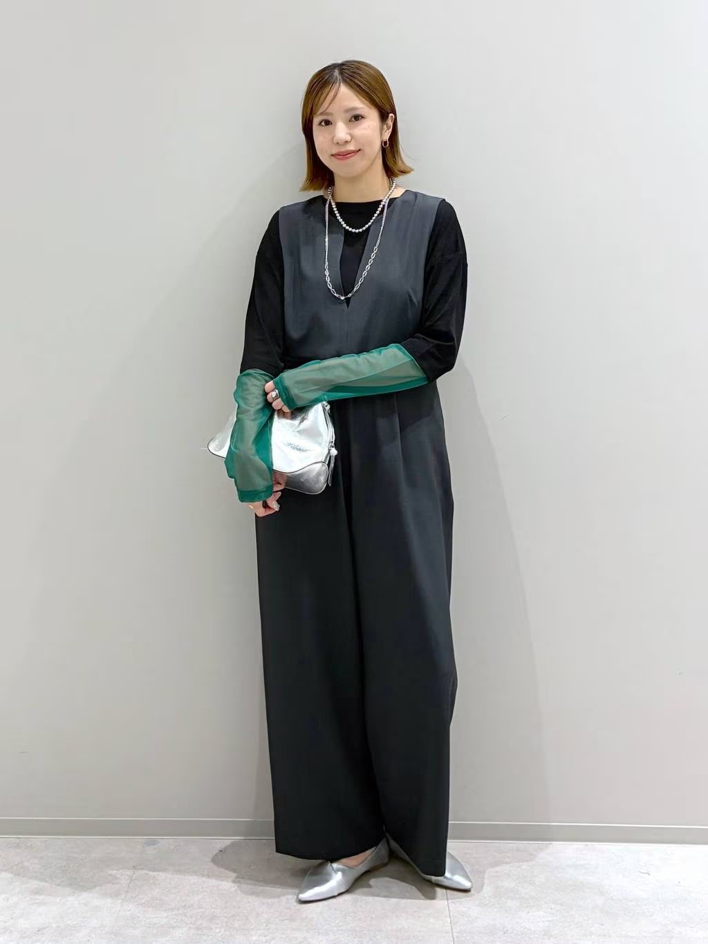 画像1: 出典：and ST