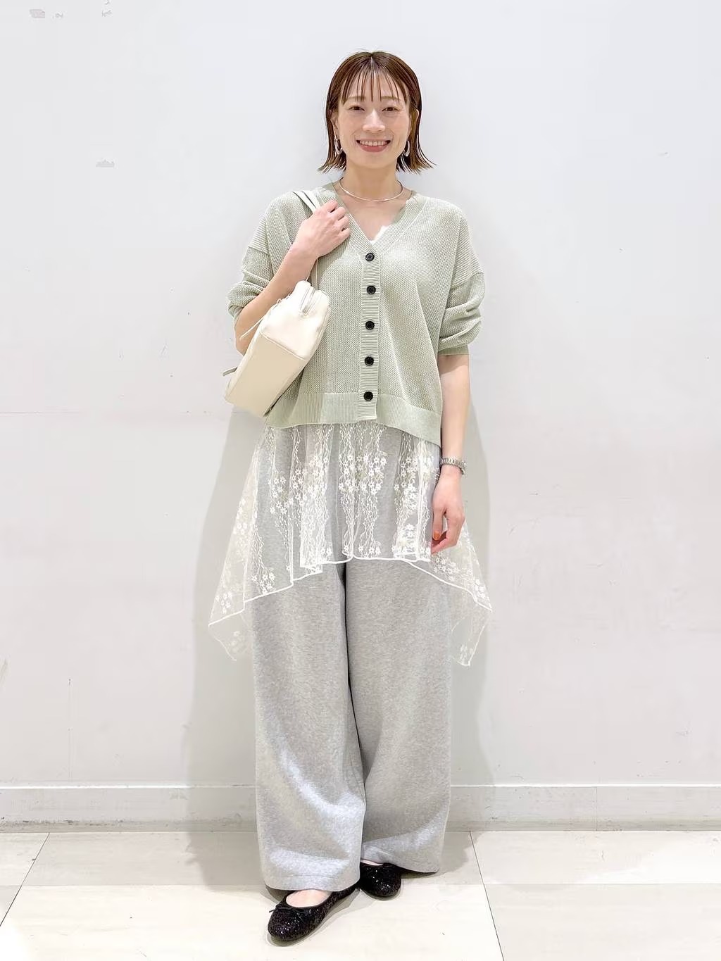 画像1: 出典：and ST
