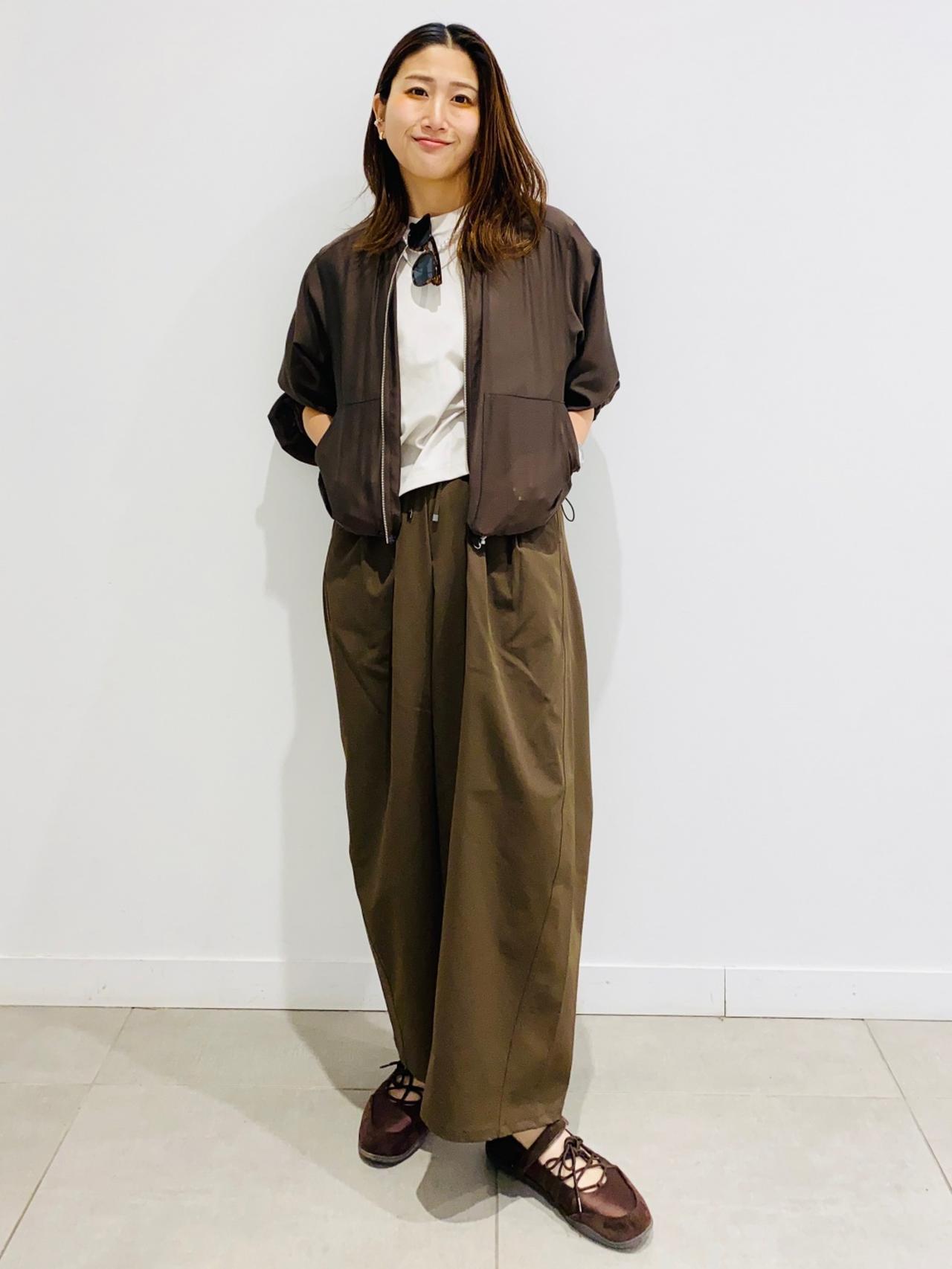 画像2: 出典：GU