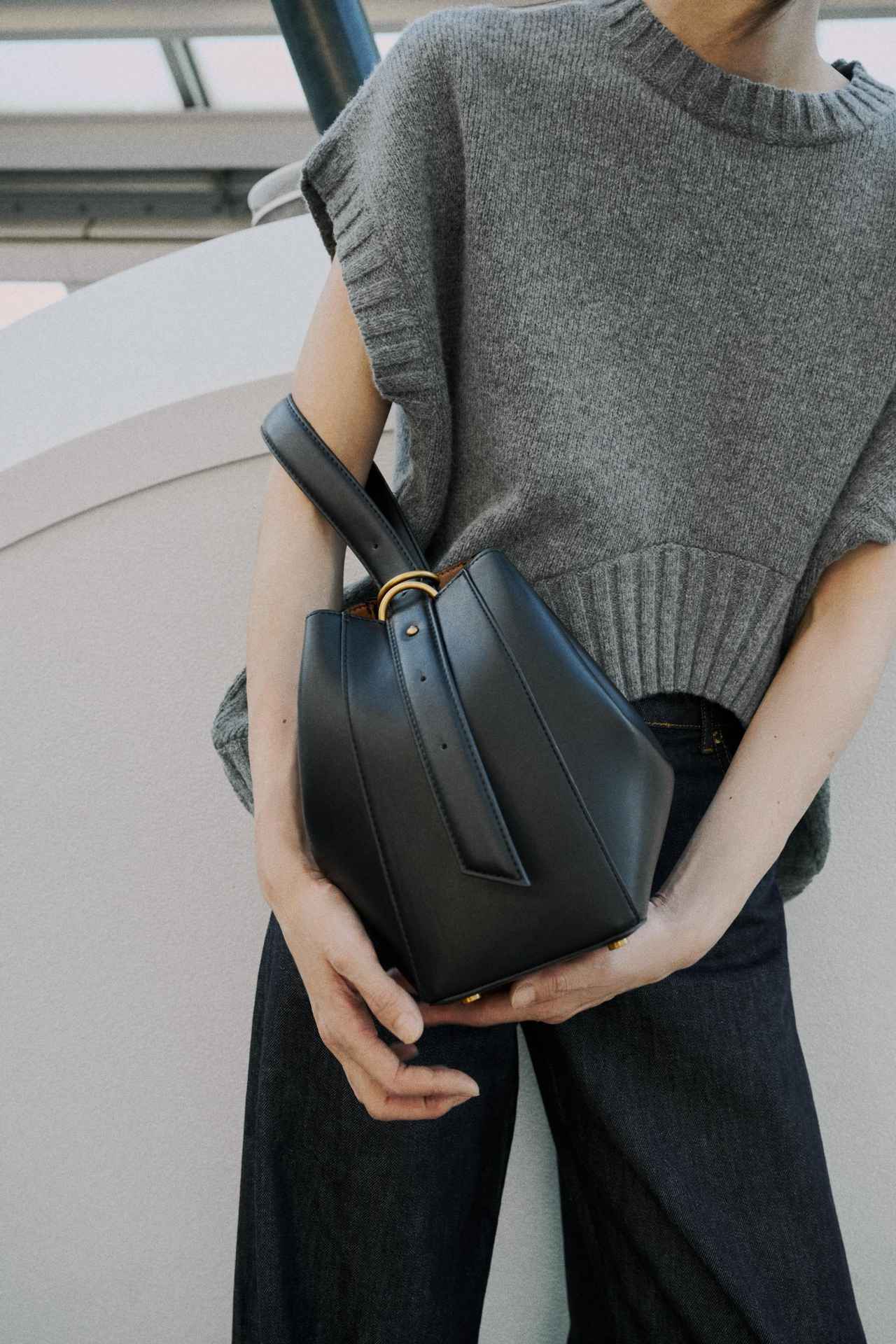画像2: 出典：ZARA