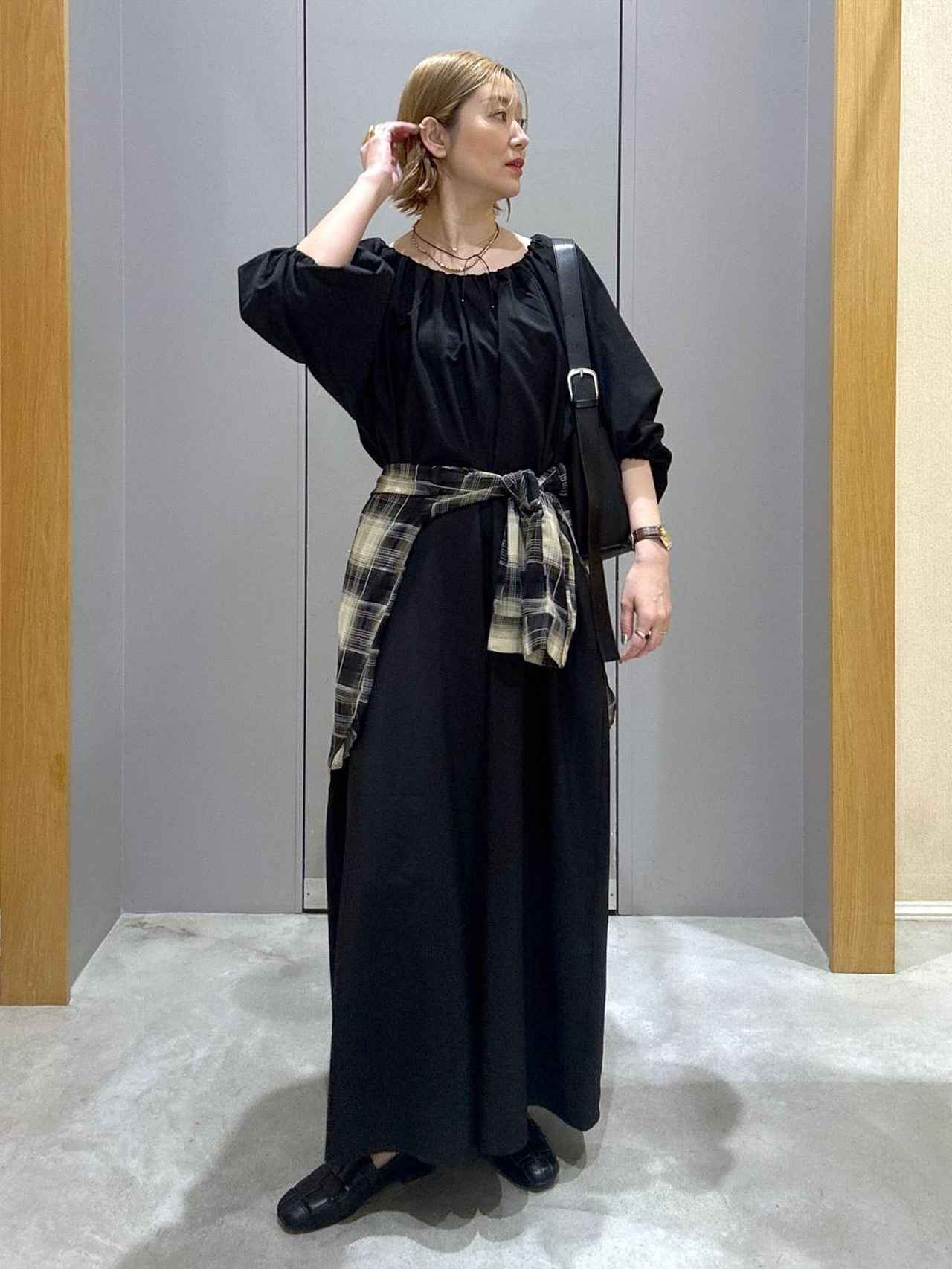 40・50代の春 → 夏にこの1枚！【LEPSIM】着るだけでコーデ完成 