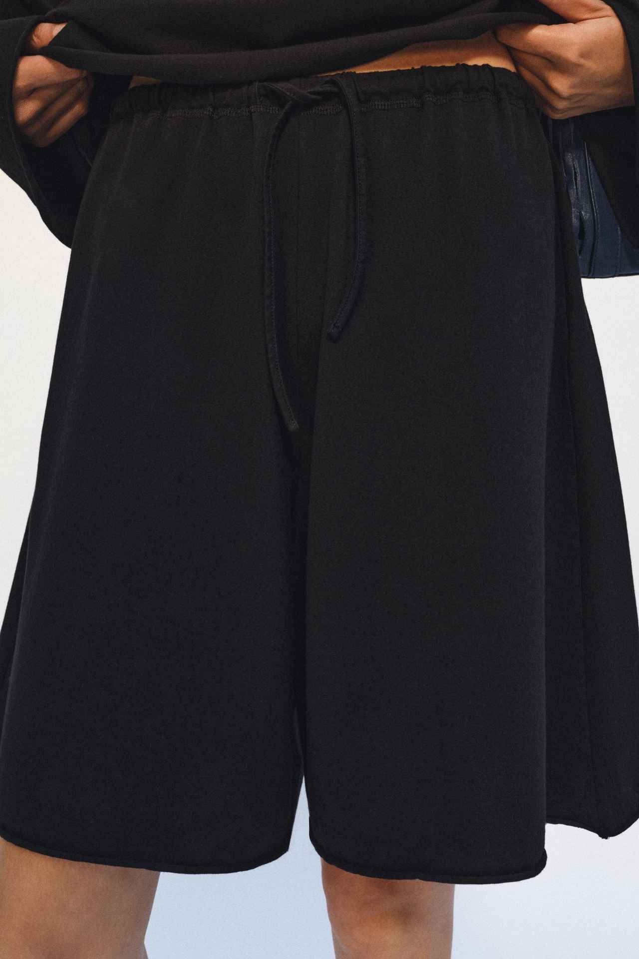 画像3: 出典：ZARA