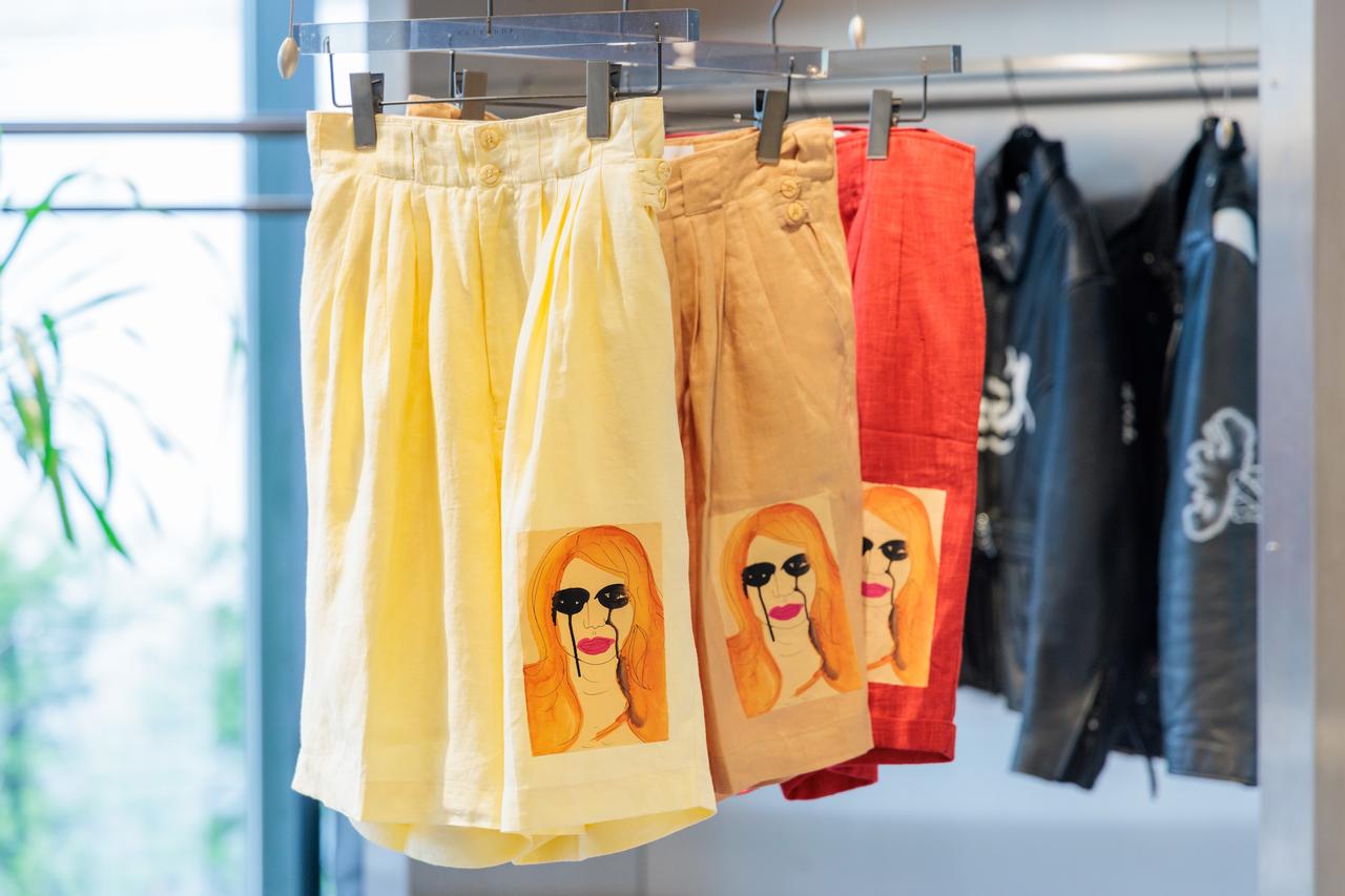 画像: パンツ￥26,400（CITYSHOP）