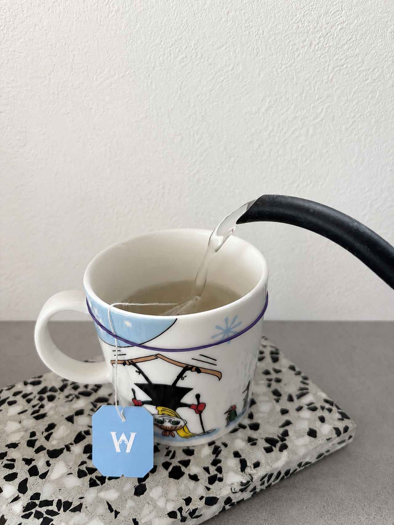 画像: ティーバッグのタグ落ちを防ぐ