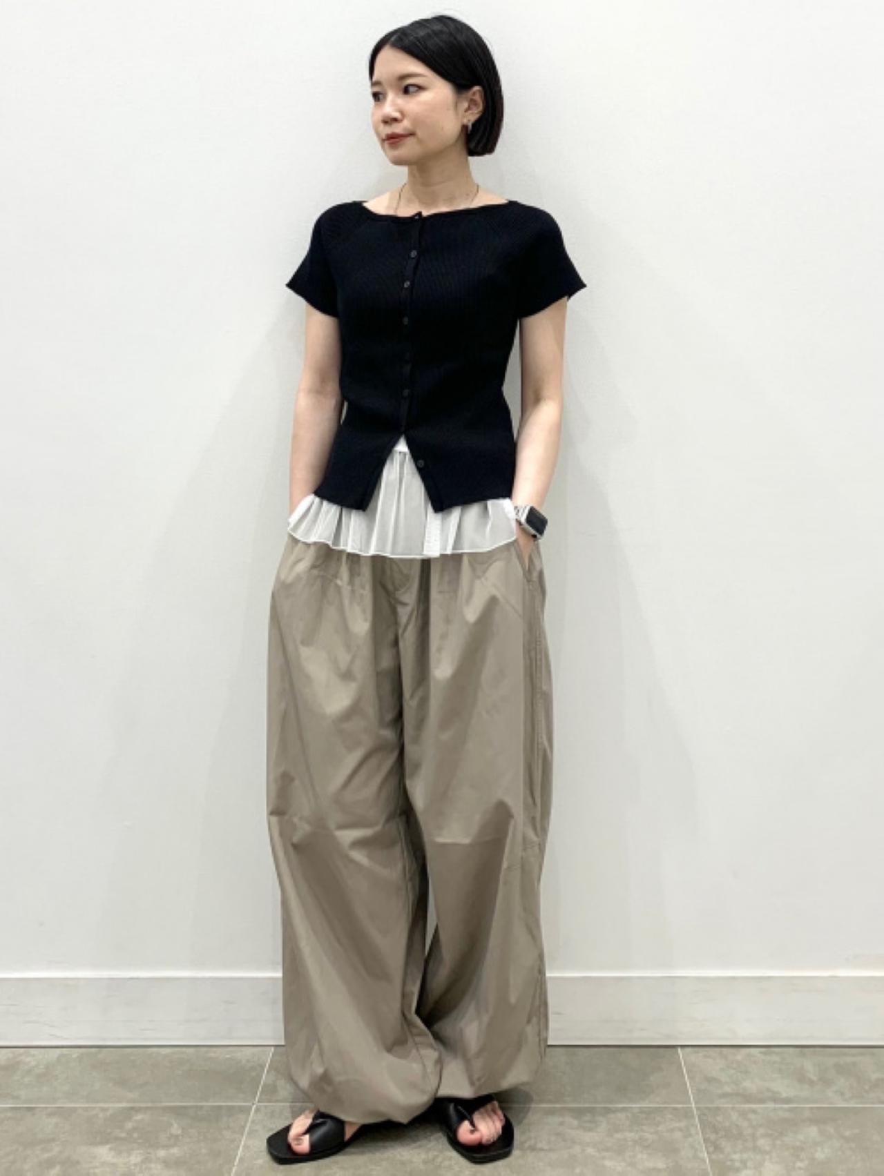 画像2: 出典：GU