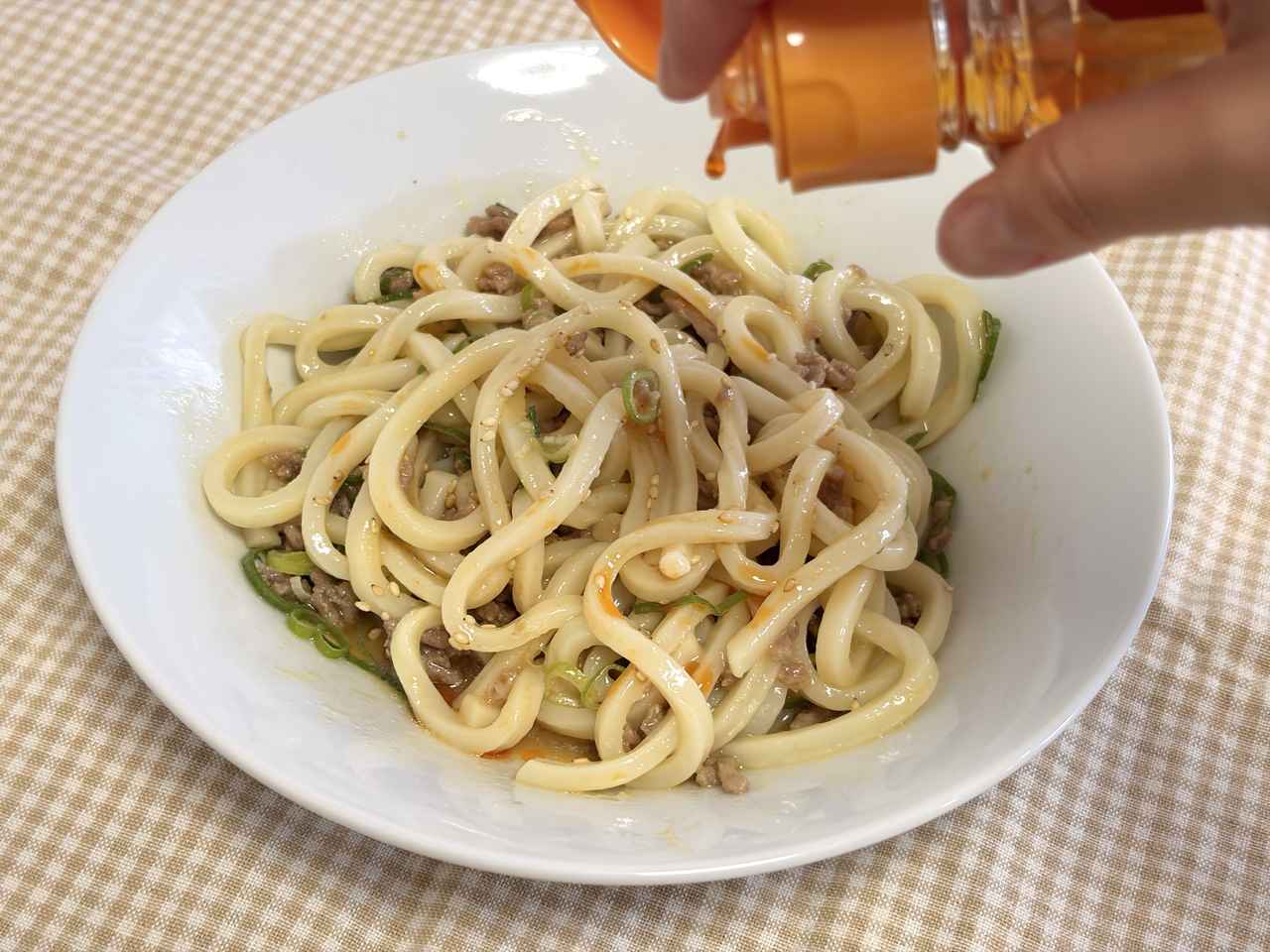 画像3: 即席「汁なし担々うどん」のお味は？