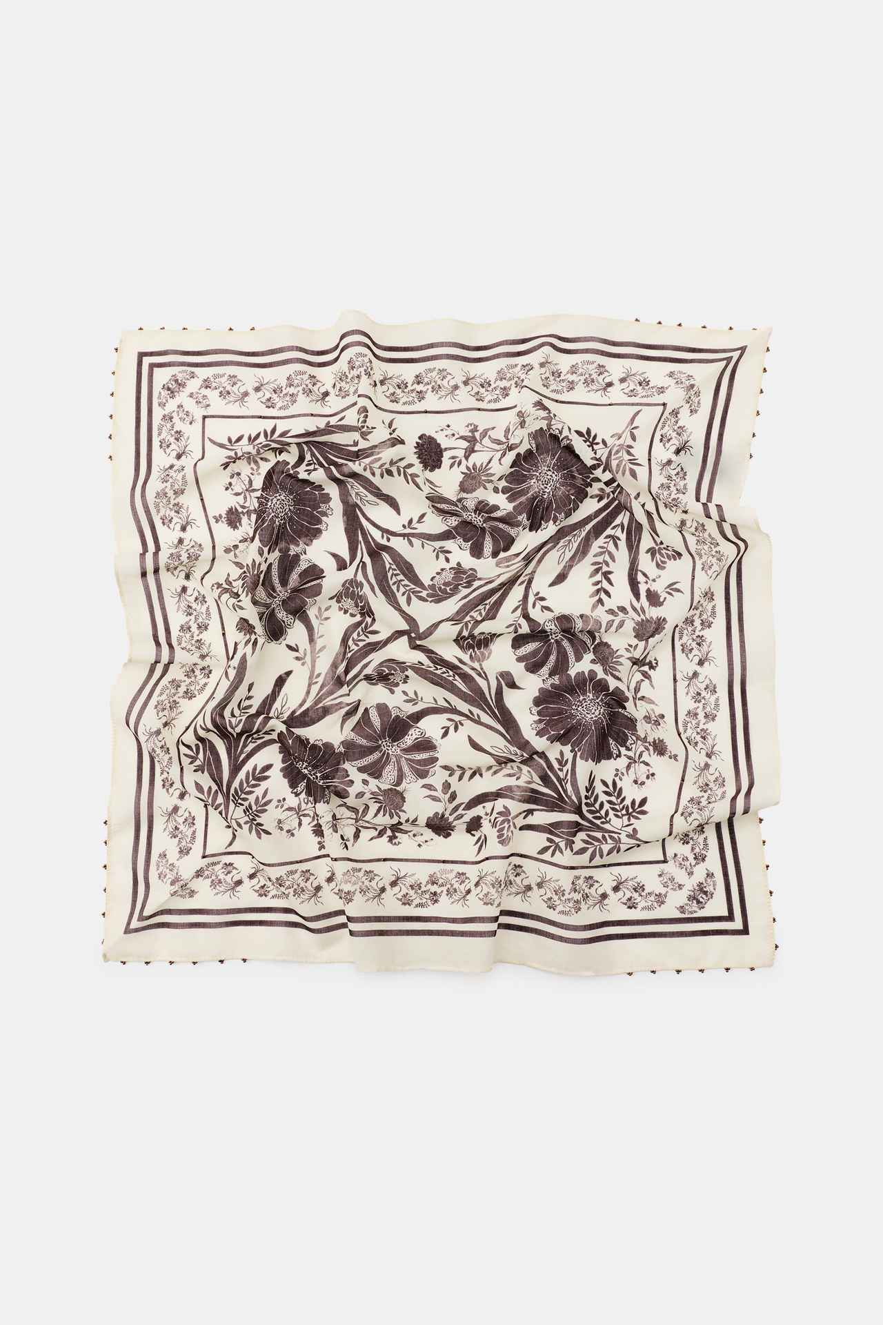 画像2: 出典：ZARA