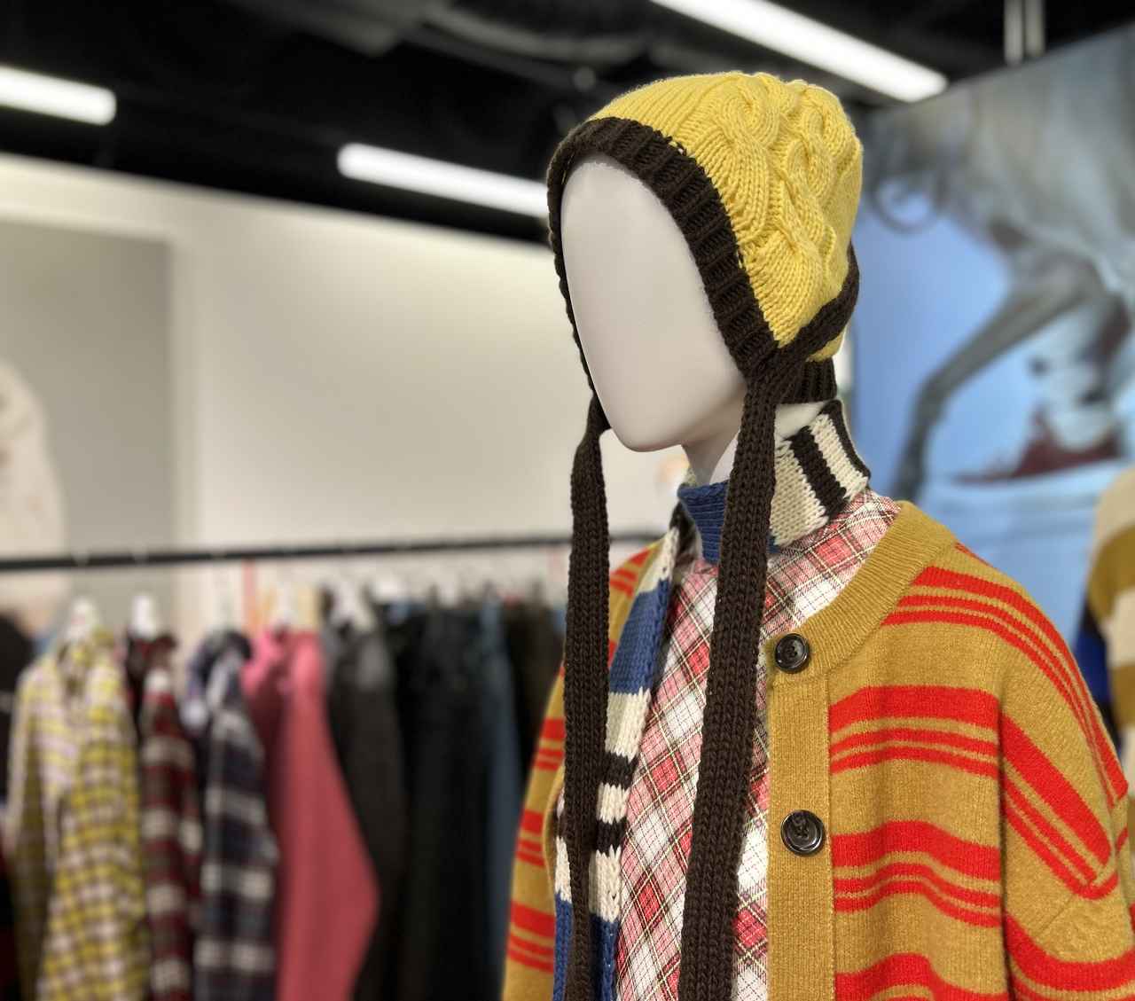 画像: 【GU】ケーブルニットボンネット ¥1,290 ※2026年10月中旬発売予定 www.gu-global.com