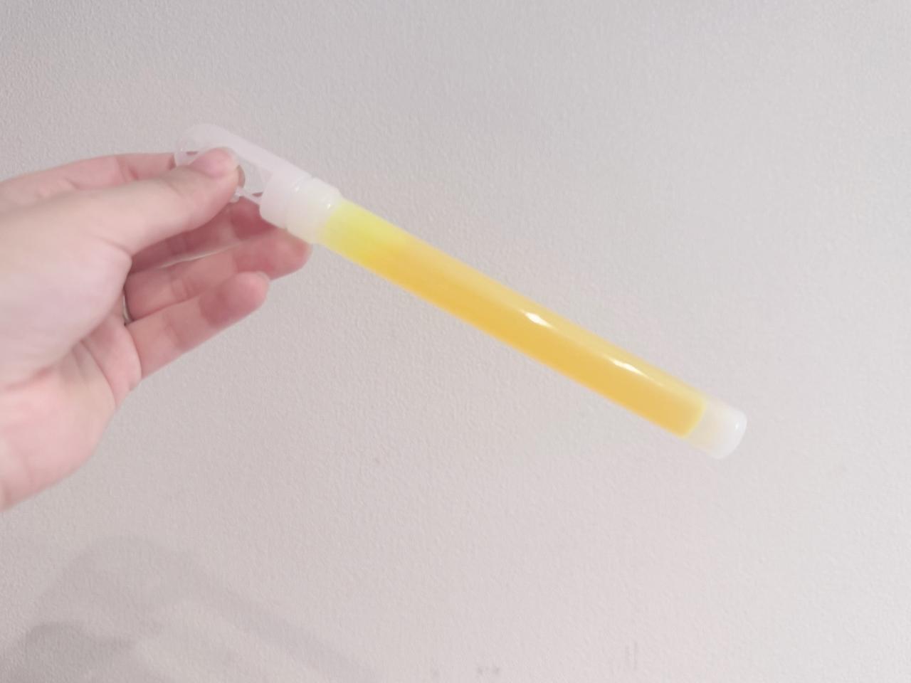 画像1: 二度見するほど明るい